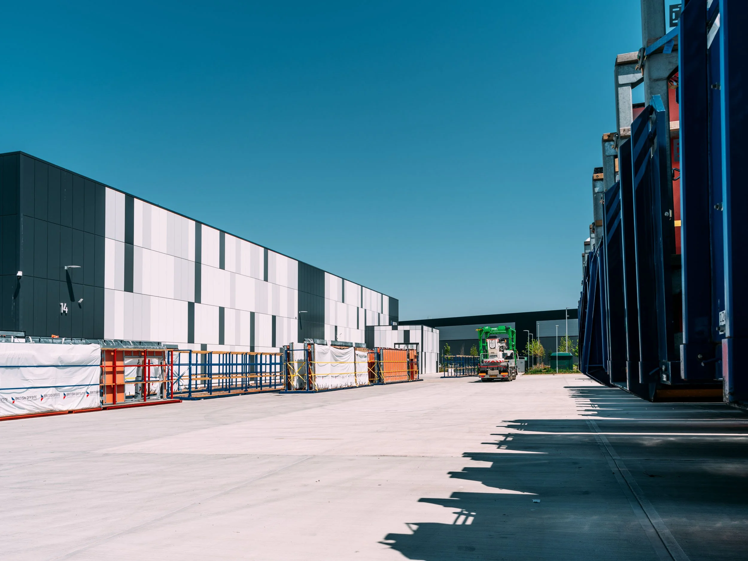 braraintree-essex-uk-weston-group-industrial-logistics-campus-exterior-008.jpg