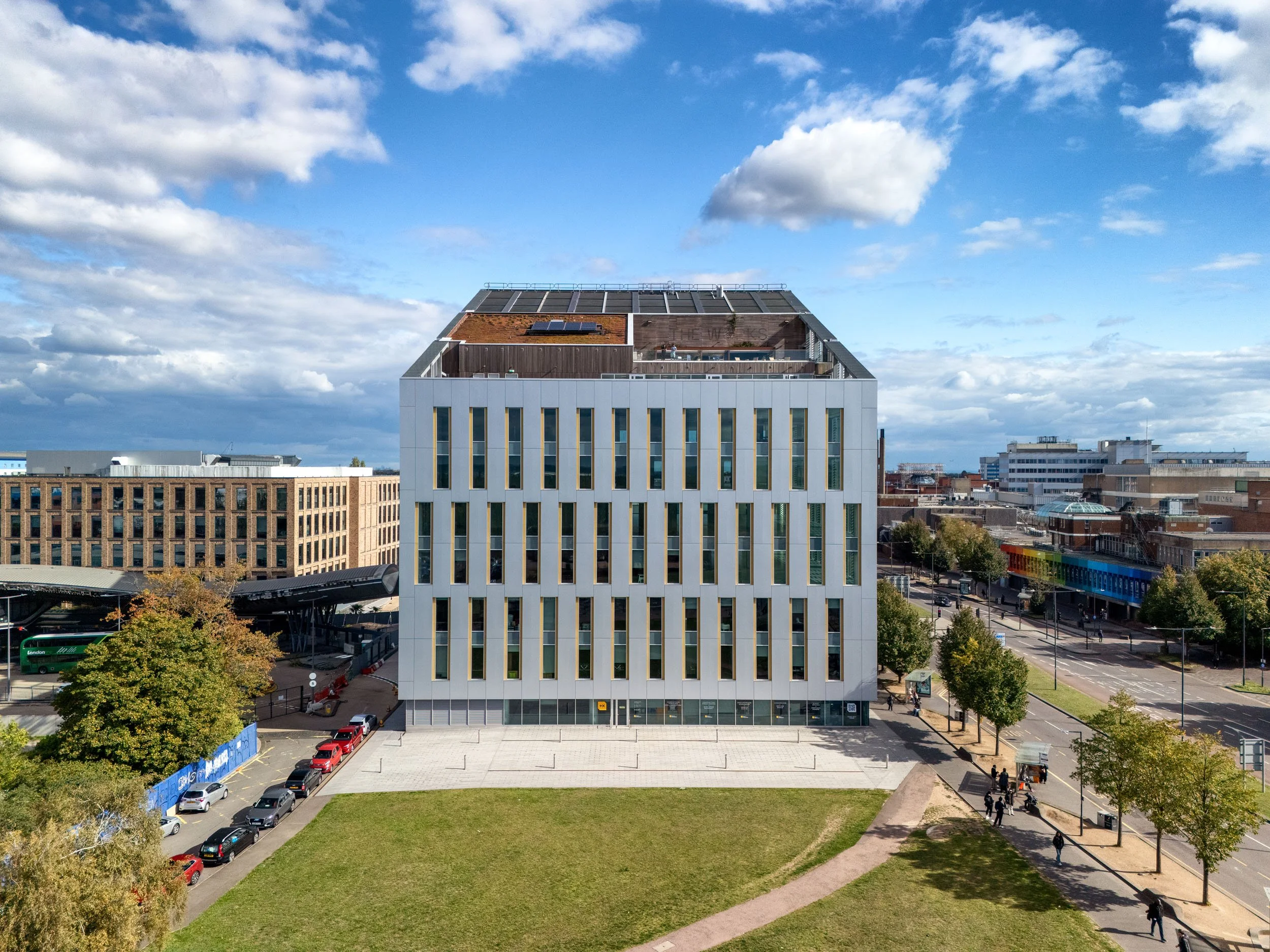 slough-uk-the-future-works-aerial-prime-office-building-039.jpg