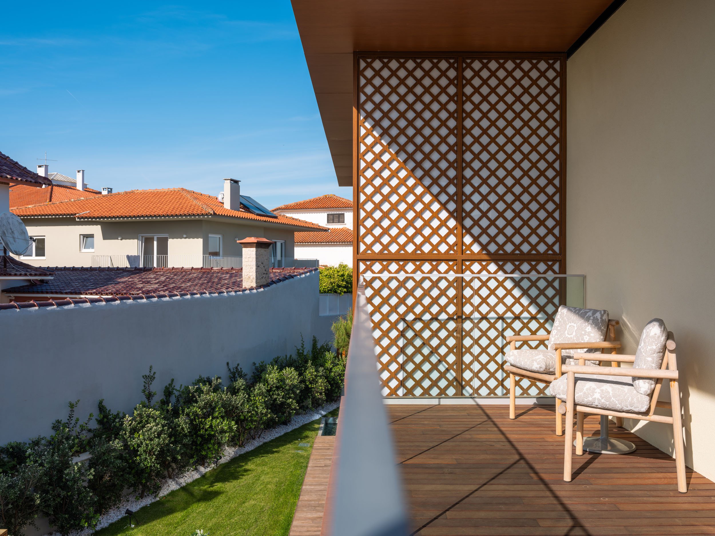 garden-cascais-luxury-residential-exterior-portugal-044.jpg