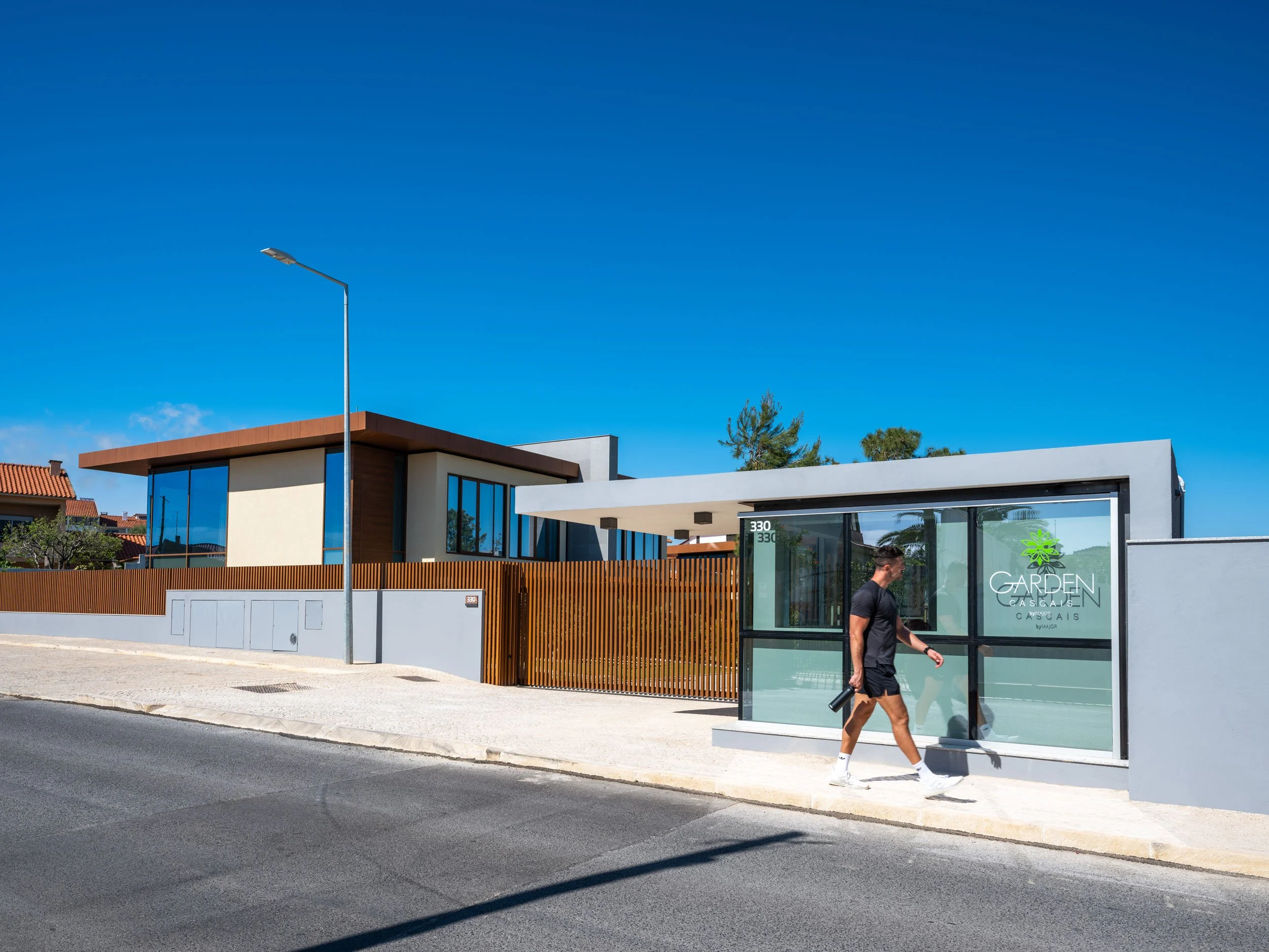 garden-cascais-luxury-residential-exterior-portugal-107.jpg