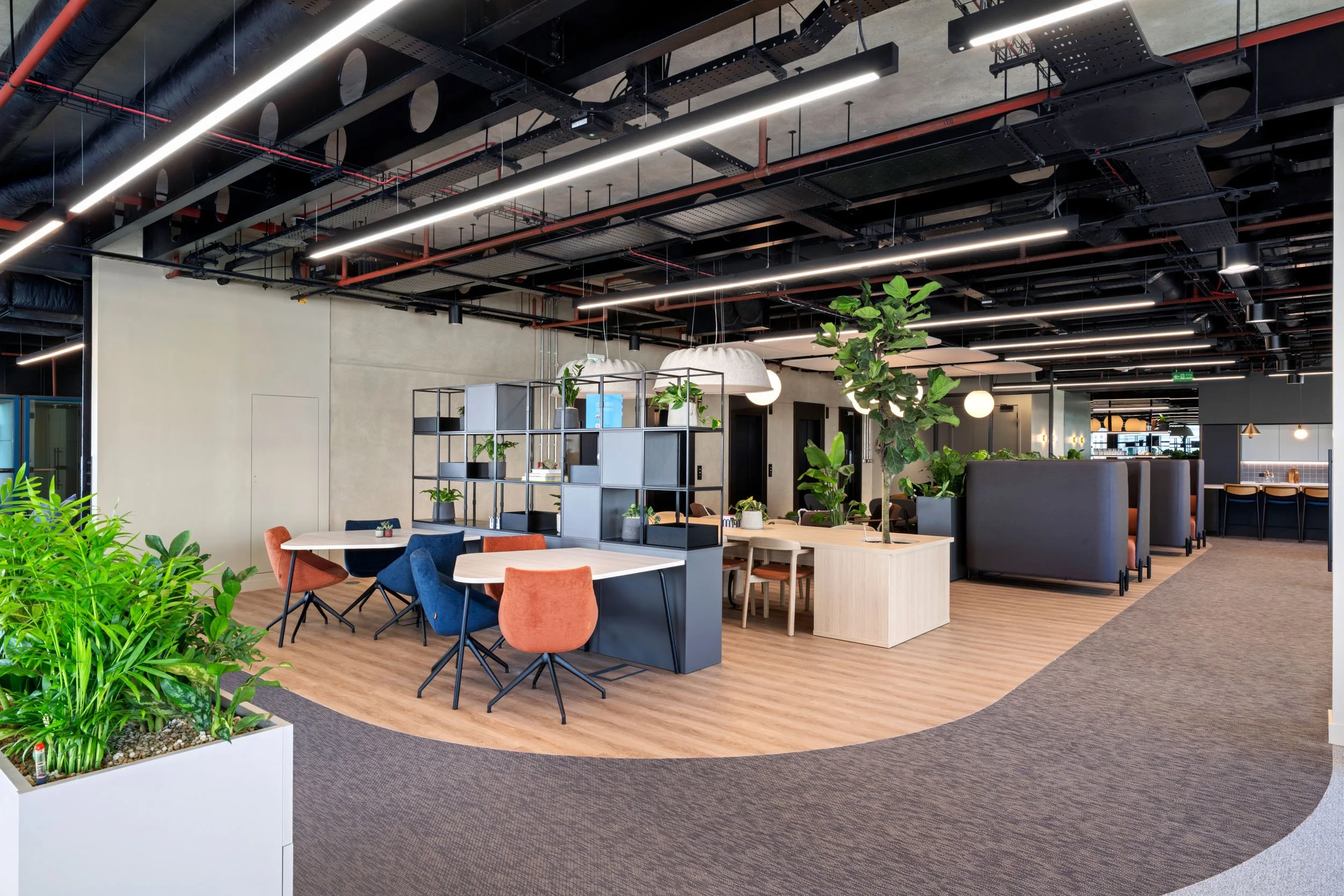 fuse-london-flexible-workspace-office-interior-battersea-15.jpg
