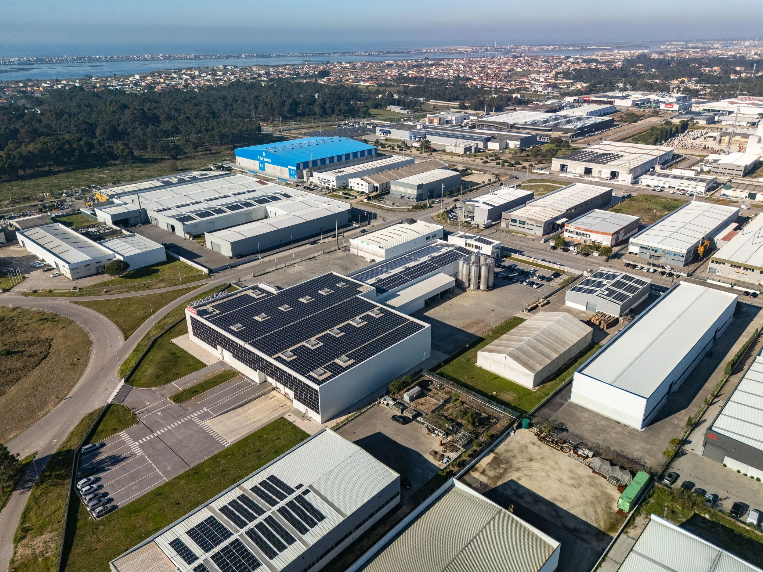zona-industrial-da-mota-fotografia-aerea-parque-industrial-portugal-21.jpg
