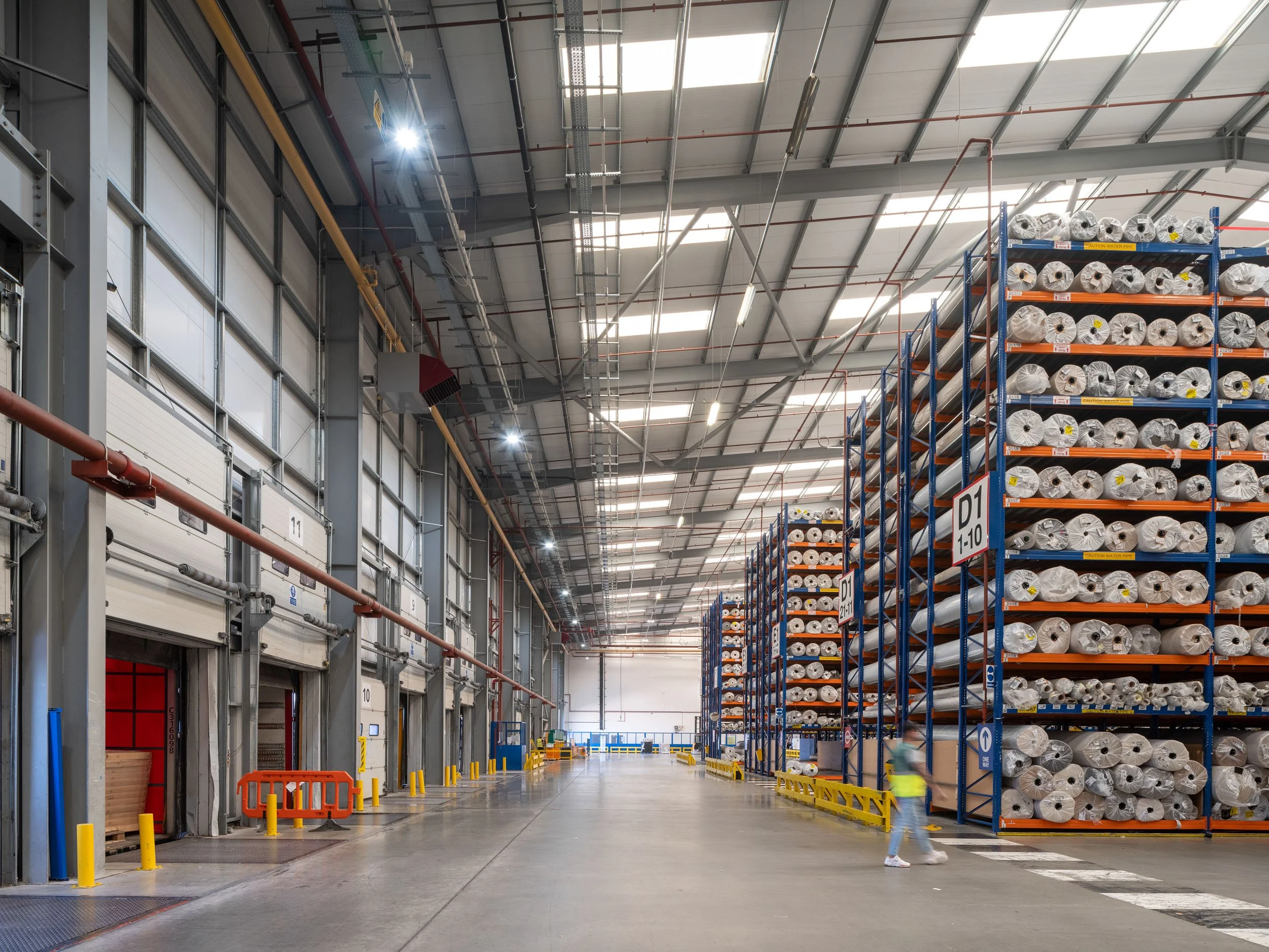 former-carpetright-distribution-centre-purfleet-industrial-05.jpg