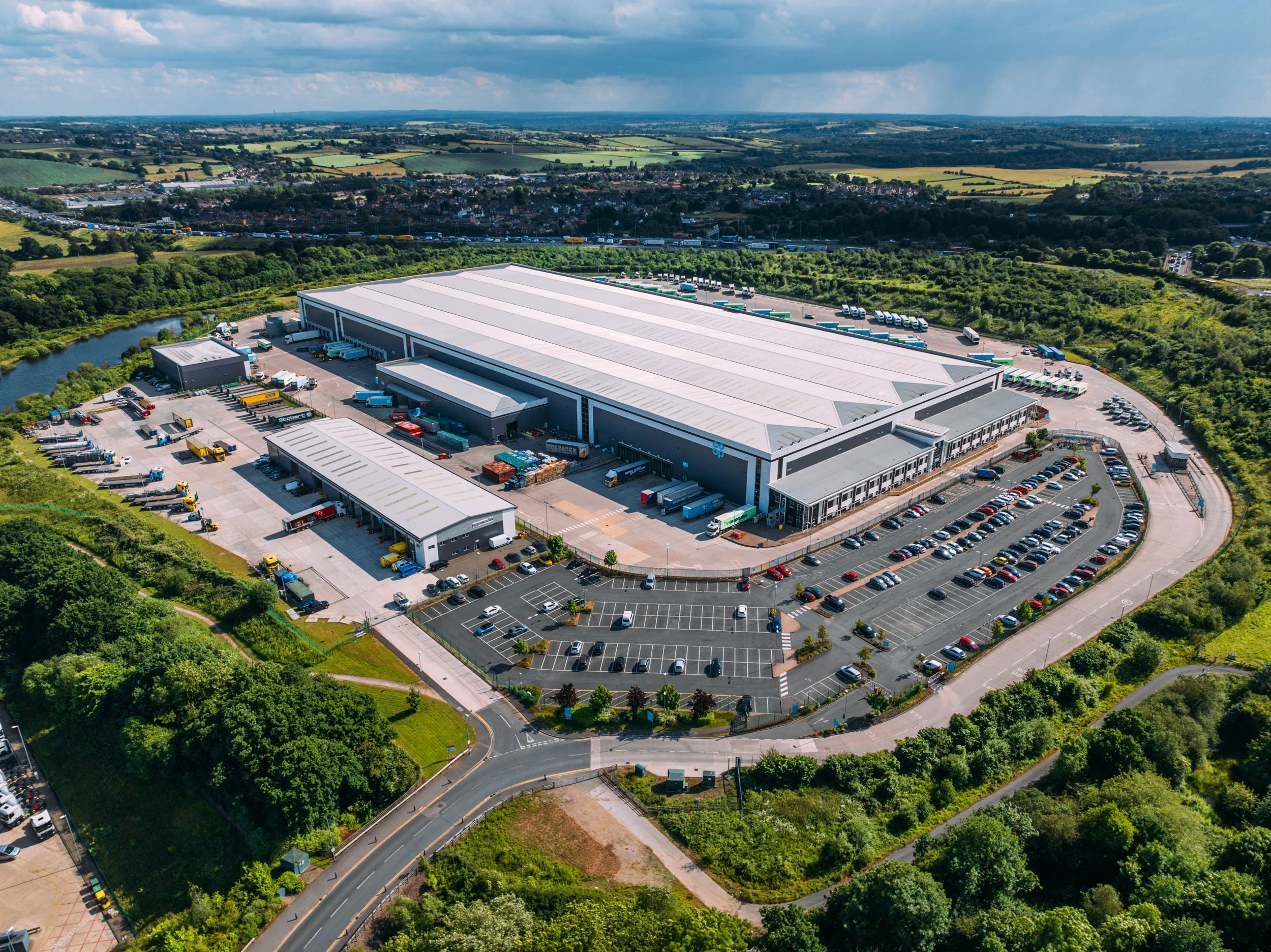 castlewood-nottinghamshire-uk-coop-logistics-warehouse-aerial-37.jpg