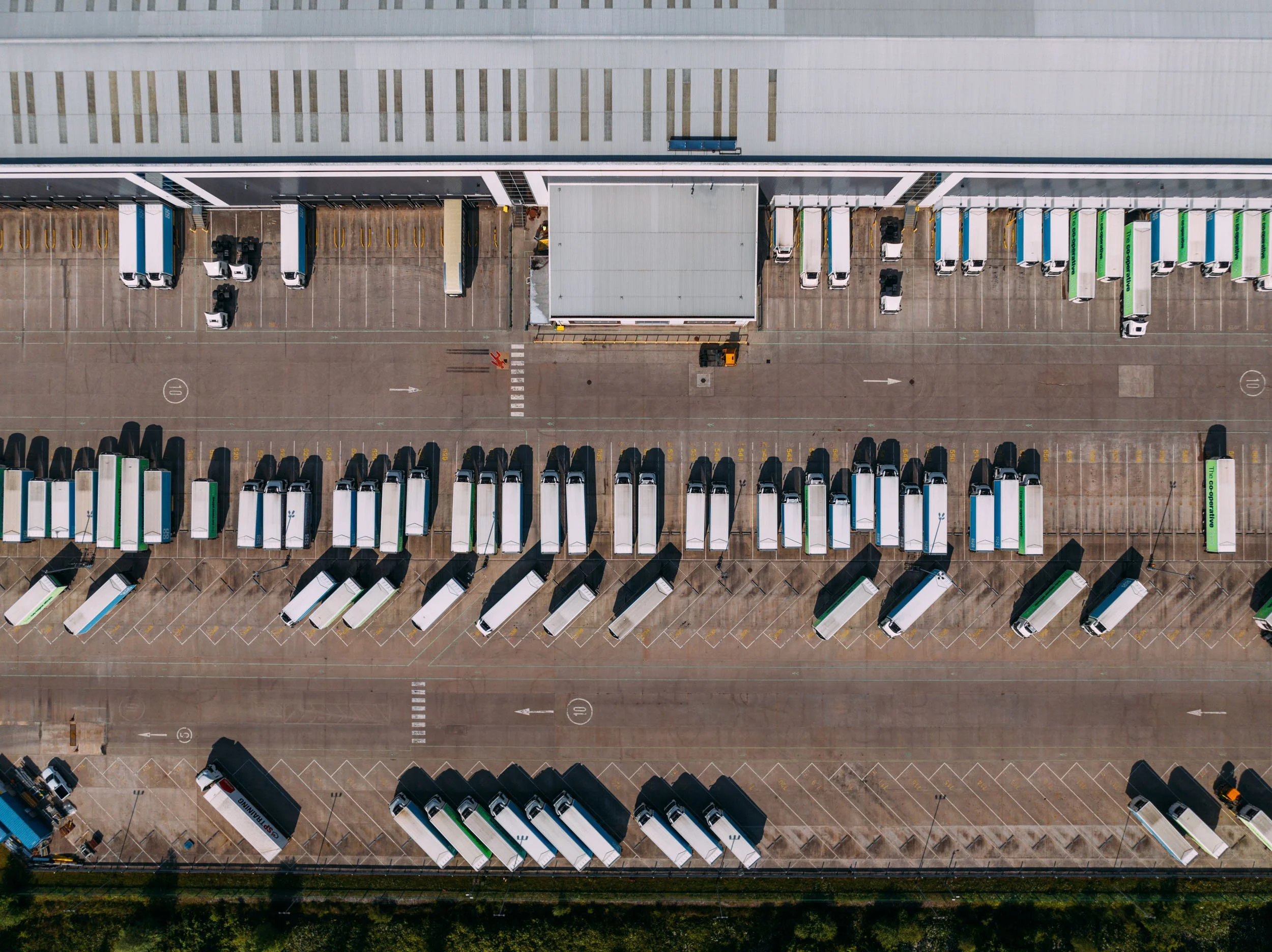 castlewood-nottinghamshire-uk-coop-logistics-warehouse-aerial-31.jpg