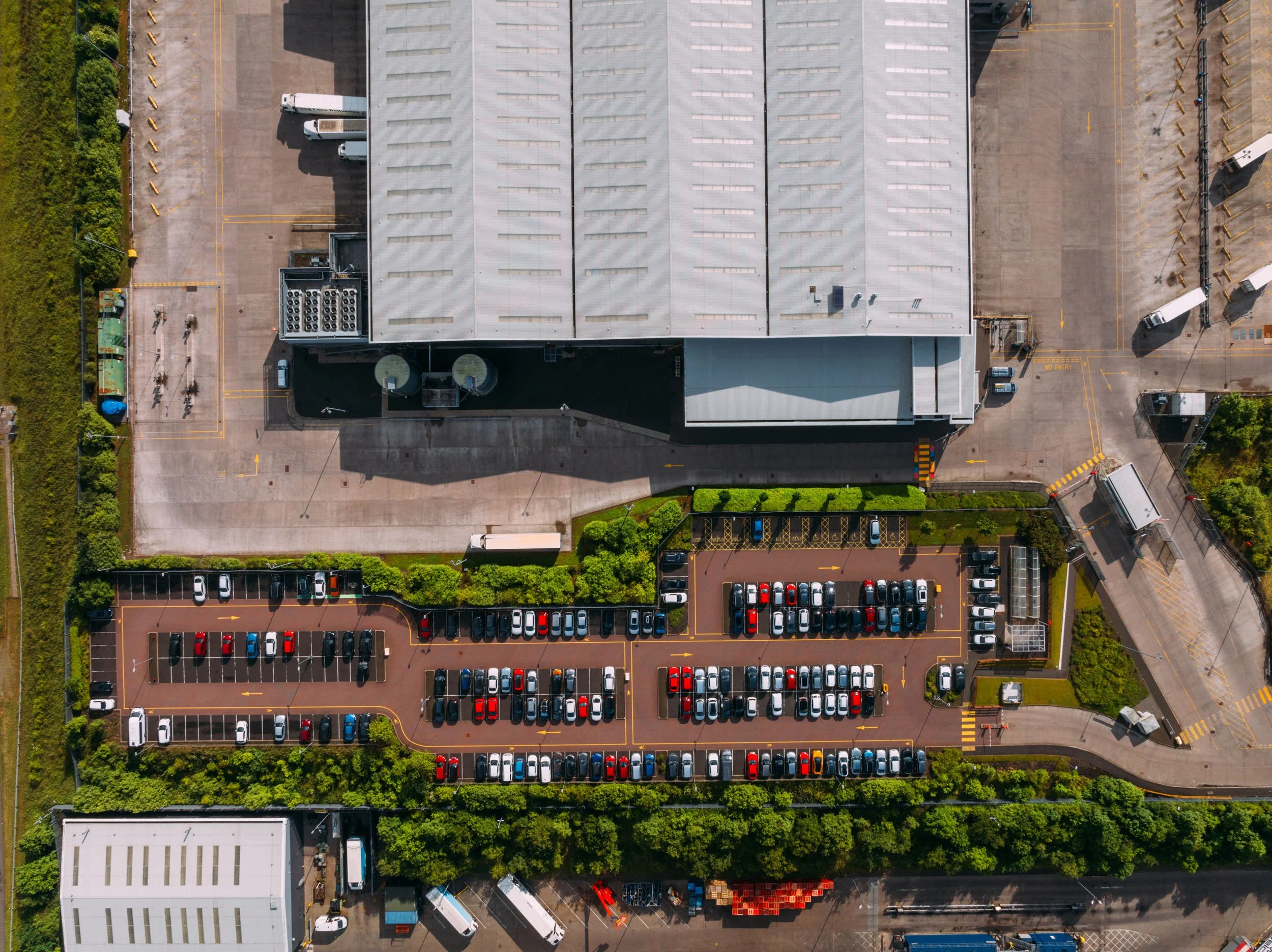 motherwell-scotland-uk-brakes-logistics-warehouse-aerial-33.jpg