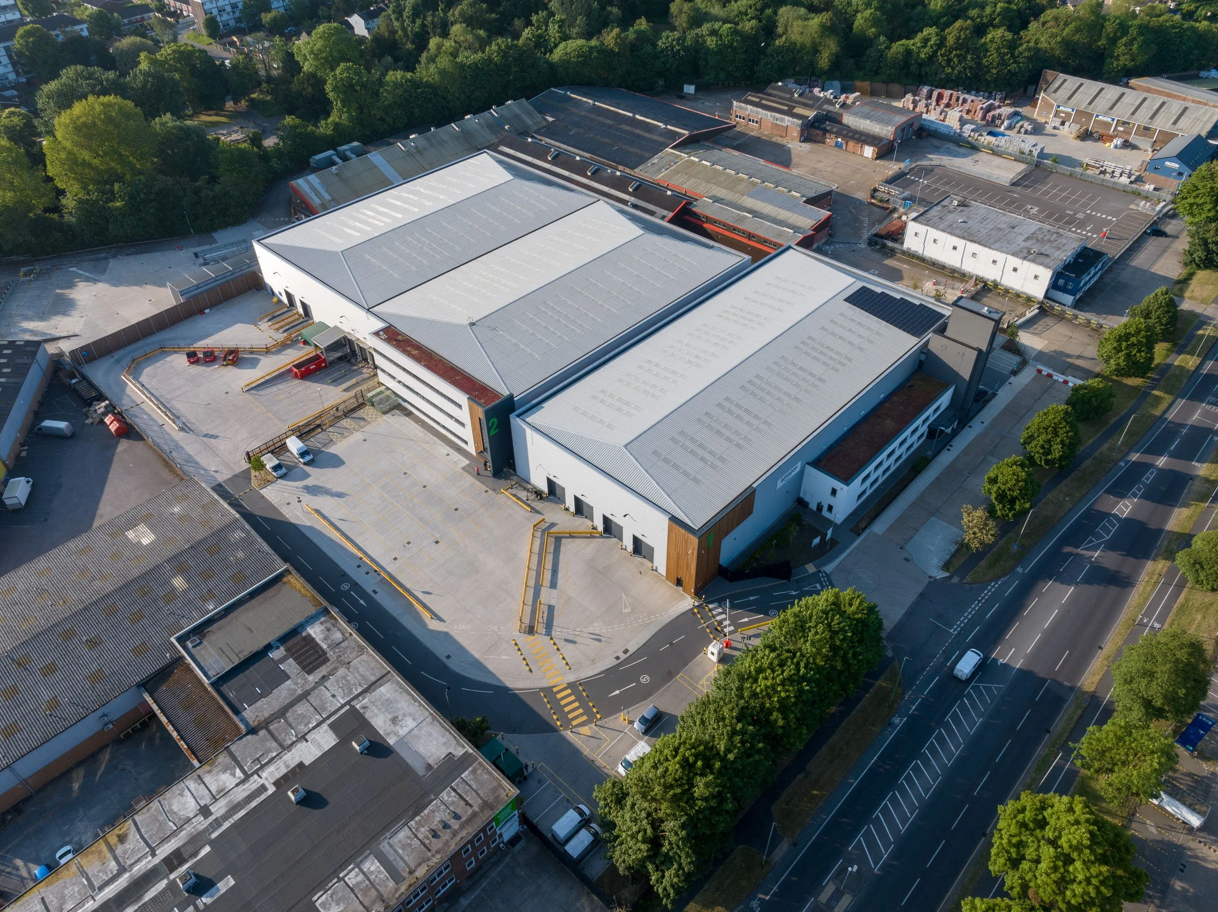 orpington-greater-london-uk-amazon-logistics-warehouse-aerial-32.jpg