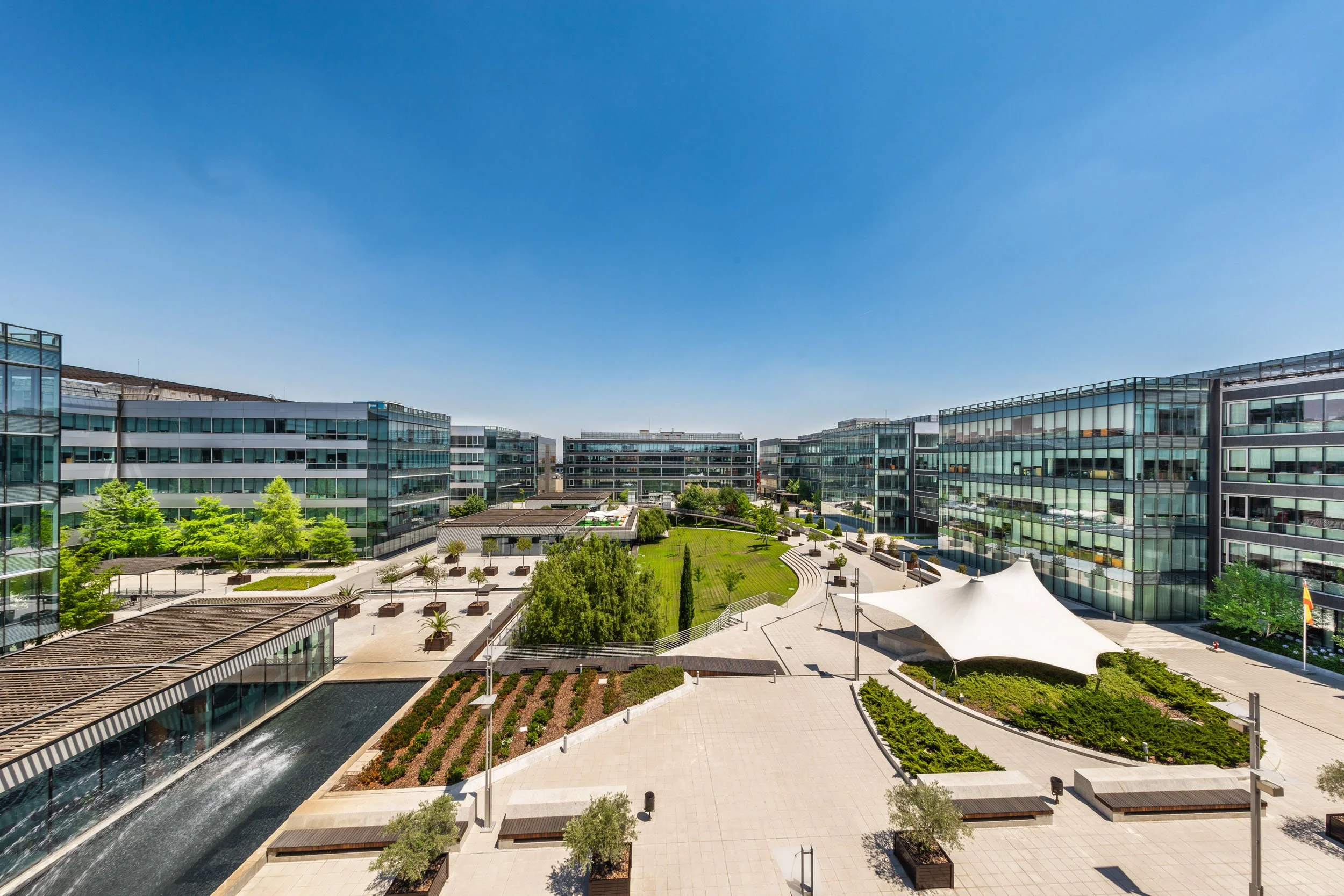 parque-empresarial-las-mercedes-madrid-office-architecture-042.jpg