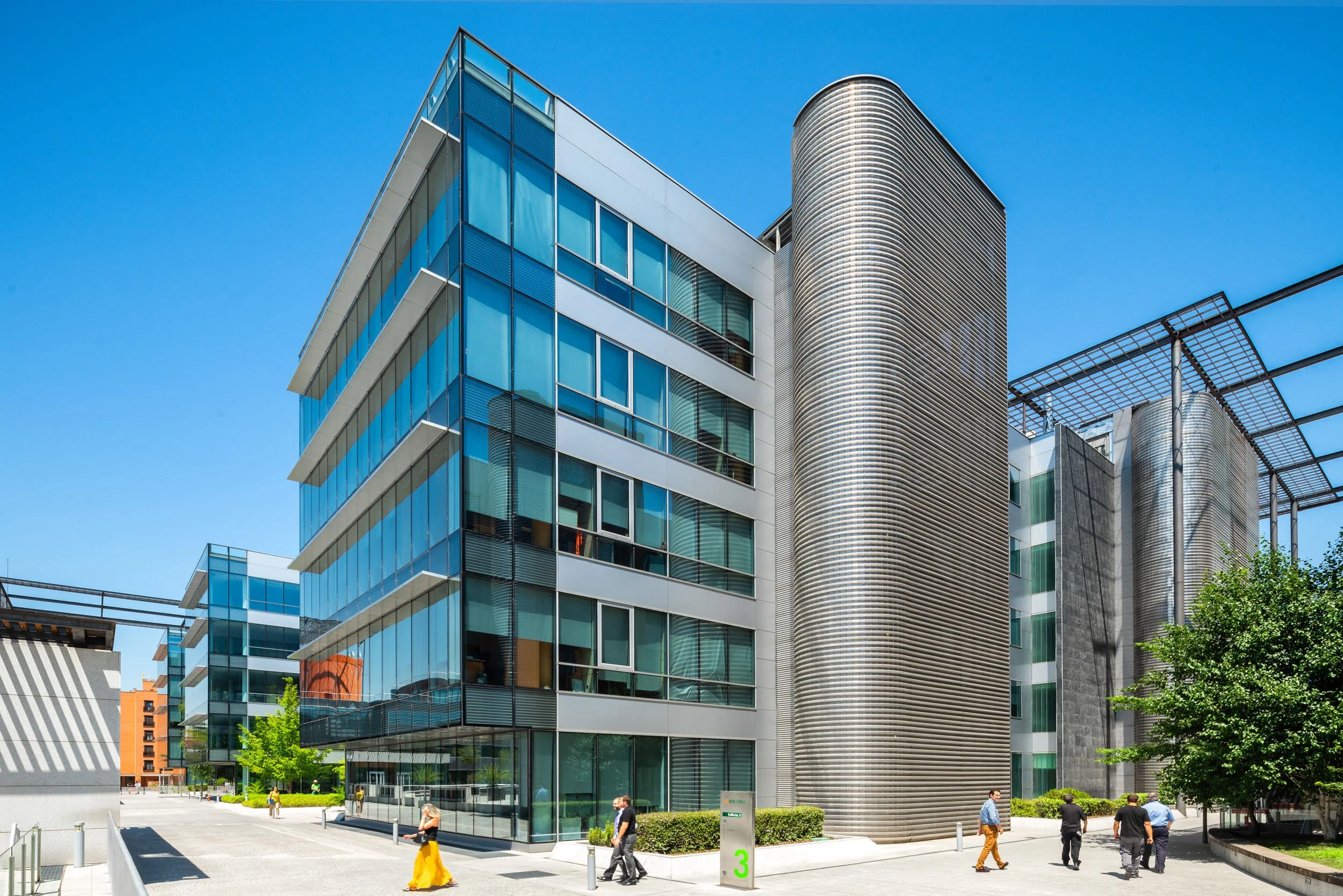 parque-empresarial-las-mercedes-madrid-office-architecture-063.jpg