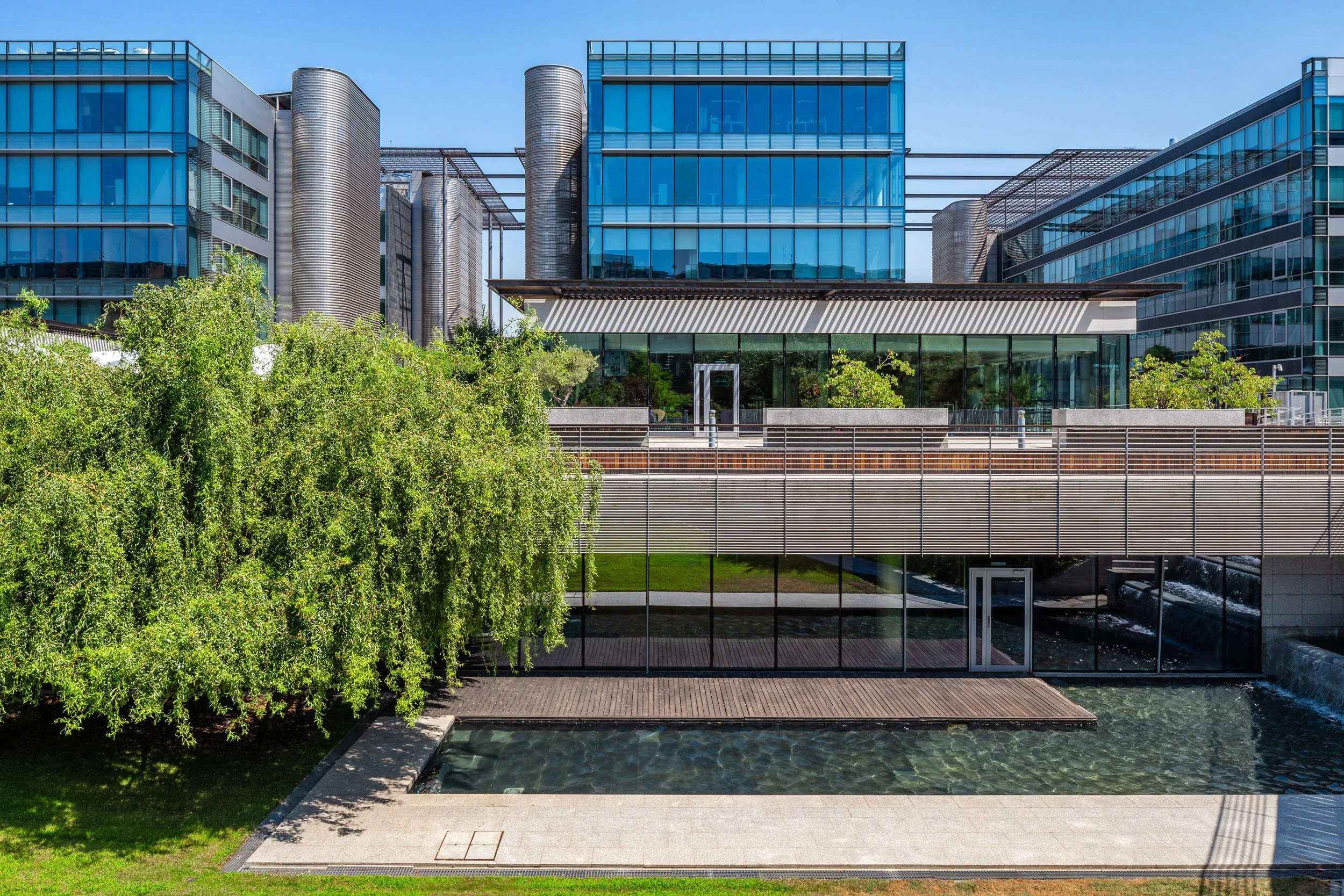 parque-empresarial-las-mercedes-madrid-office-architecture-101.jpg
