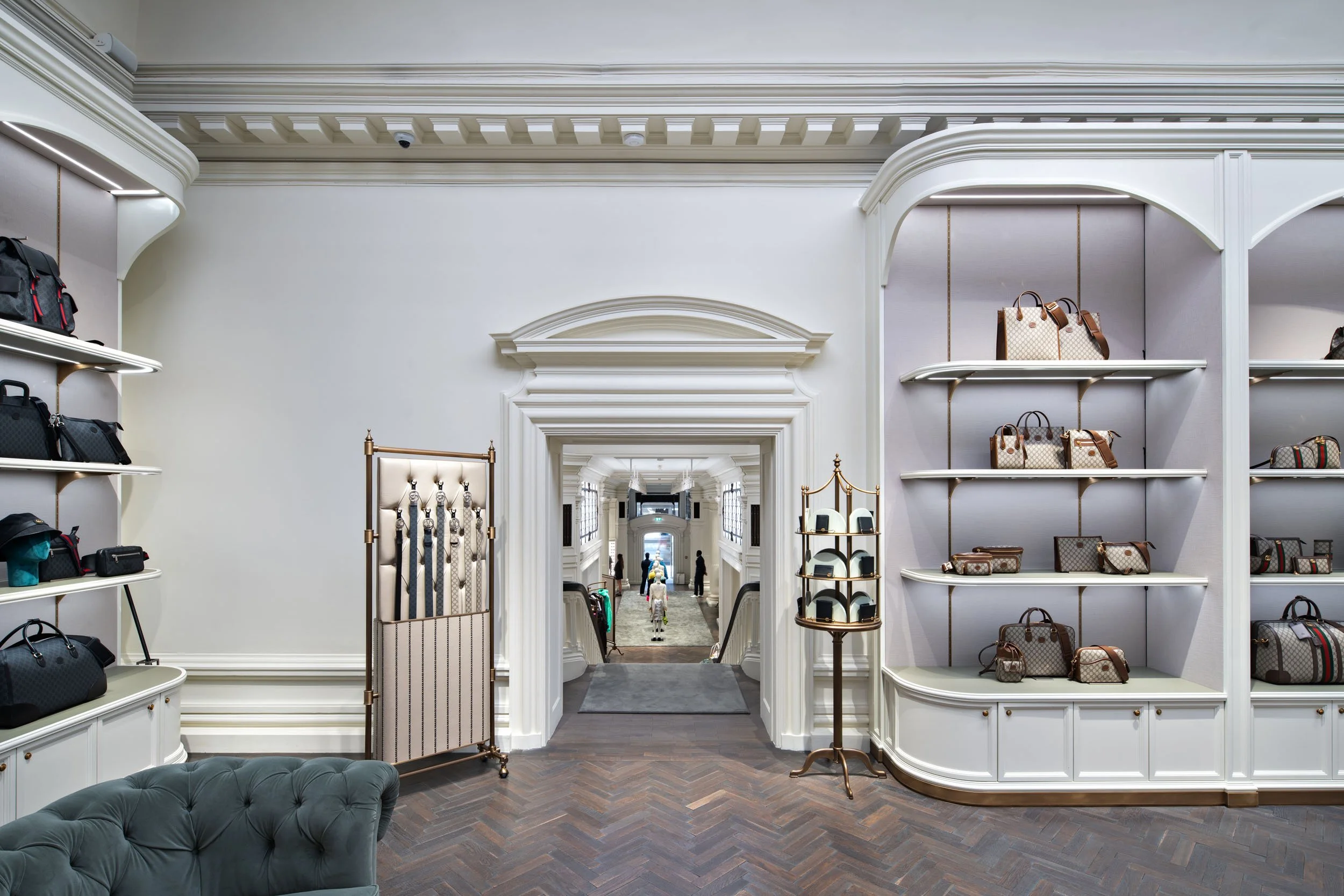 gucci-new-bond-street-london-luxury-retail-store-architectural-photography-joas-souza-09.jpg