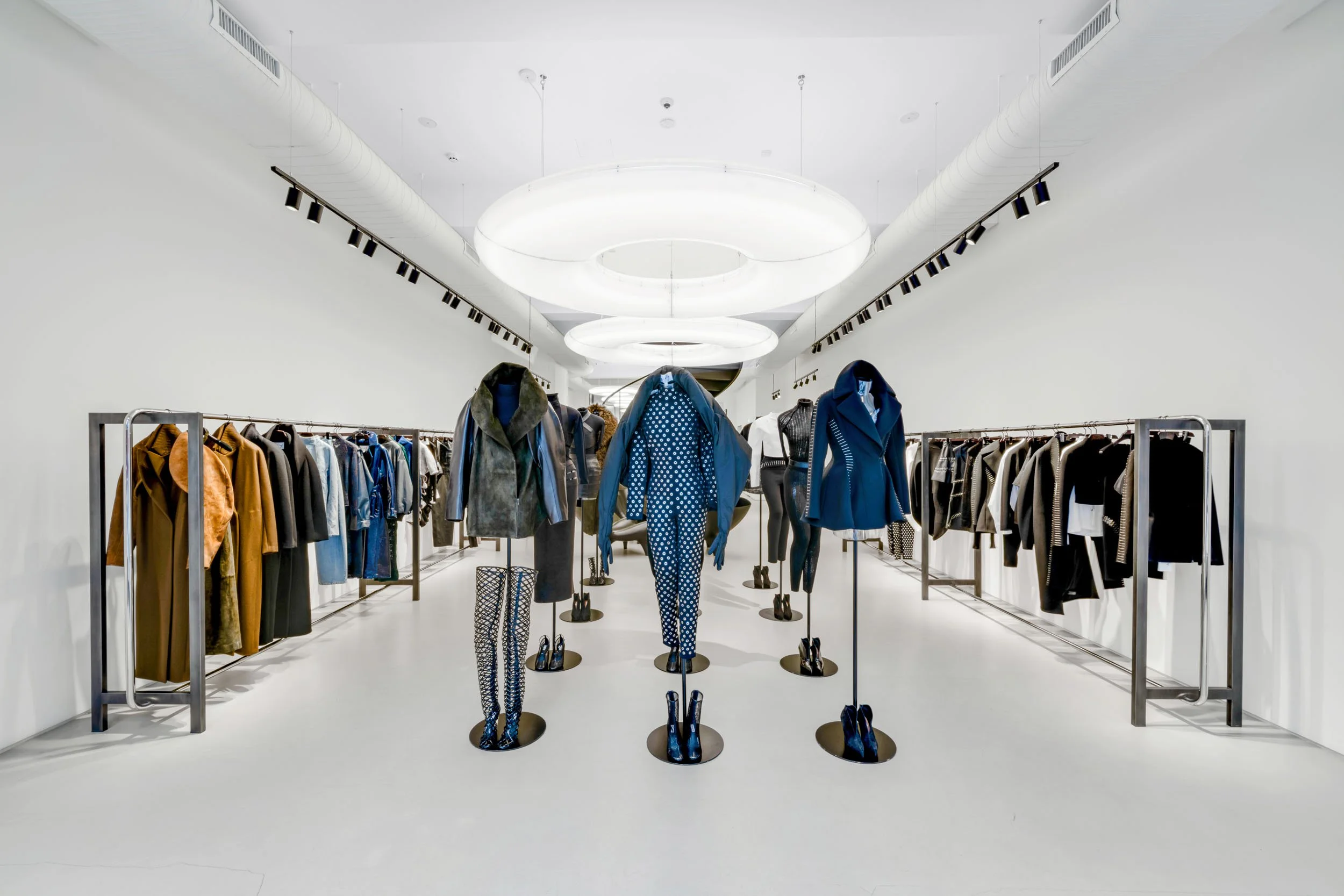 alaia-new-bond-street-boutique-interior-london-01.jpg