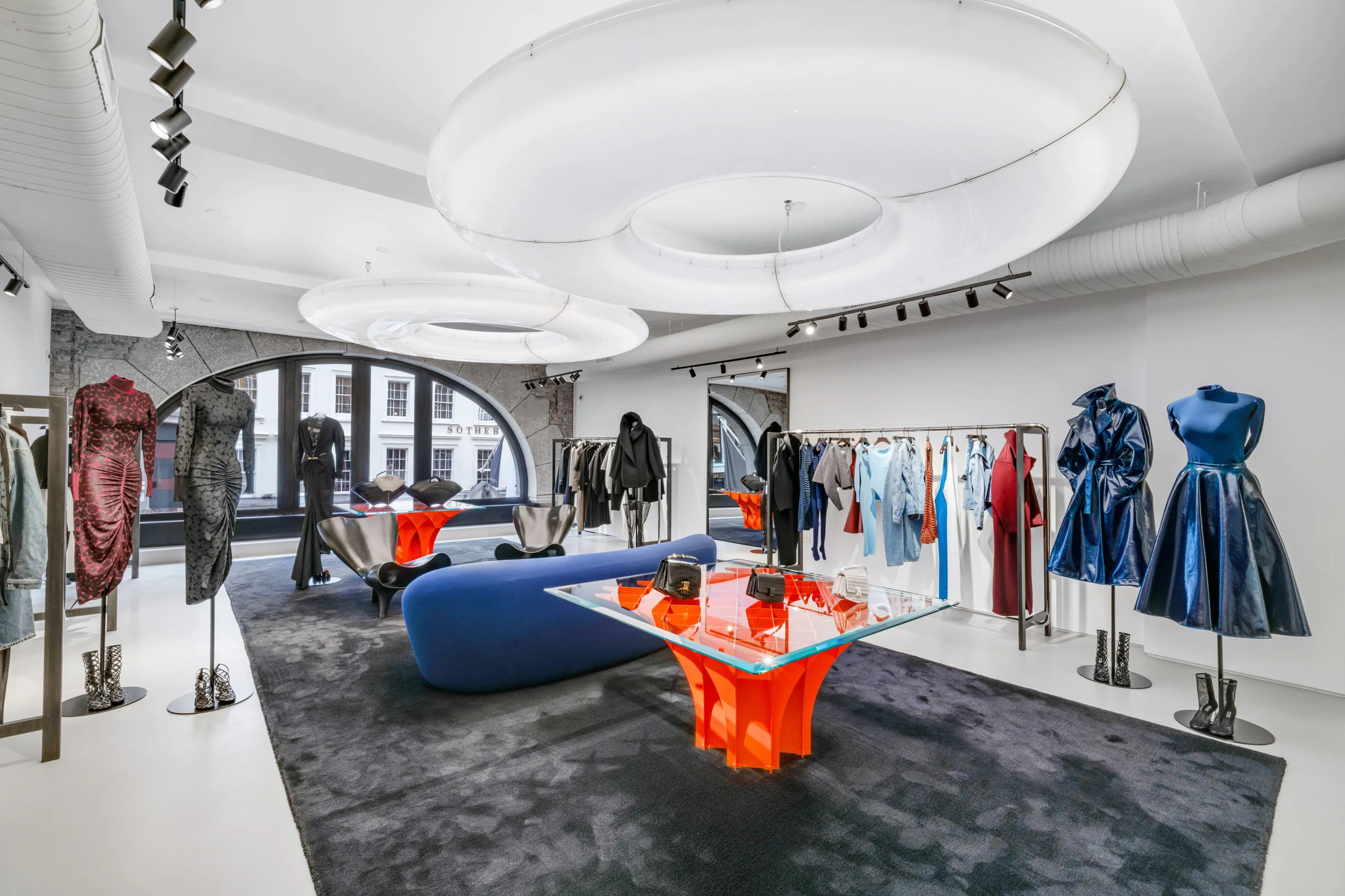 alaia-new-bond-street-boutique-interior-london-07.jpg