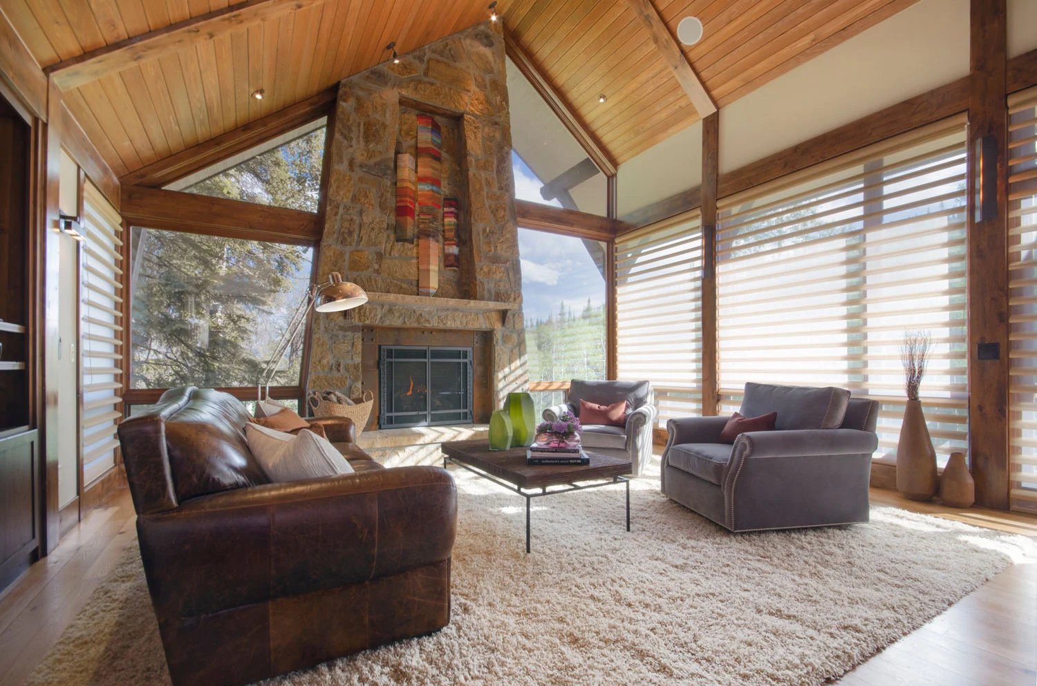 steamboat_pines_living.jpg