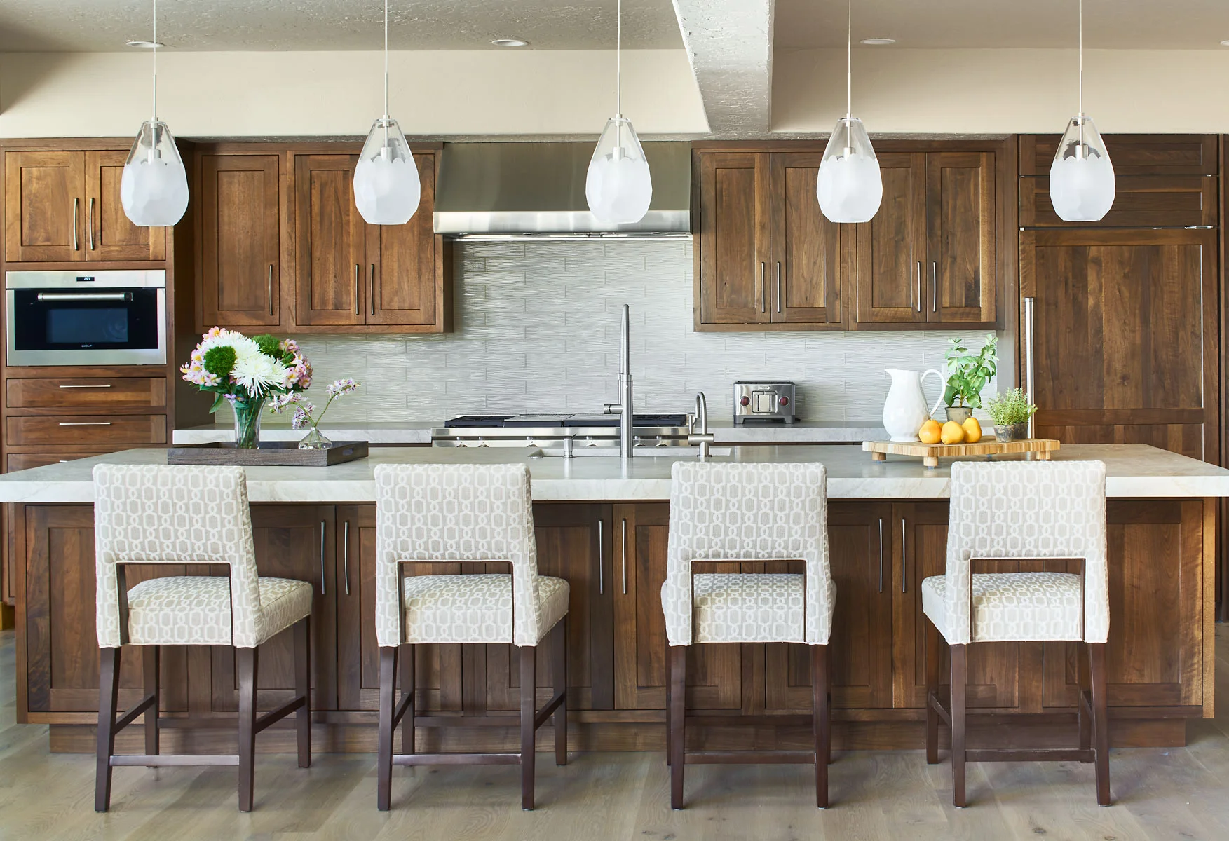 Rumor-Design-577-Anglers-Ct--11-9-16-Kitchen-Wide-Island-No-Teapot-Crop-Web.jpg