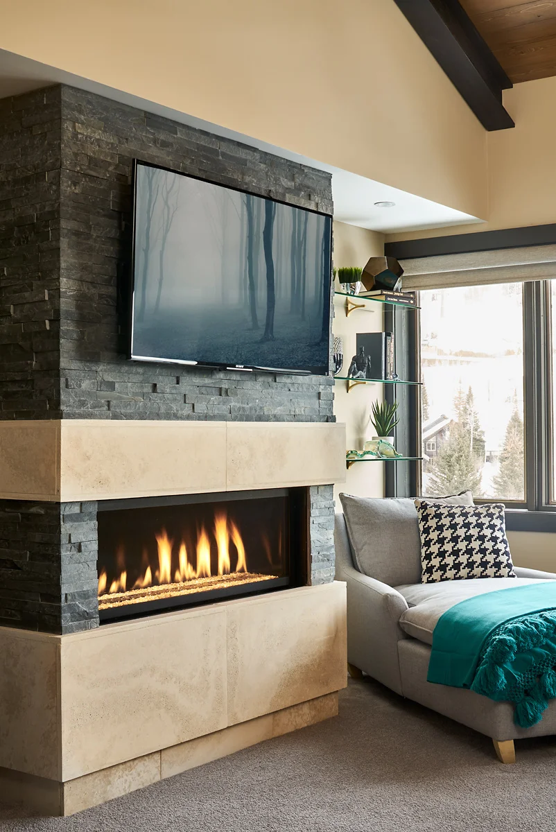 Rumor-Design-Bearclaw-507-2-10-17-Master-Fireplace-Web.jpg