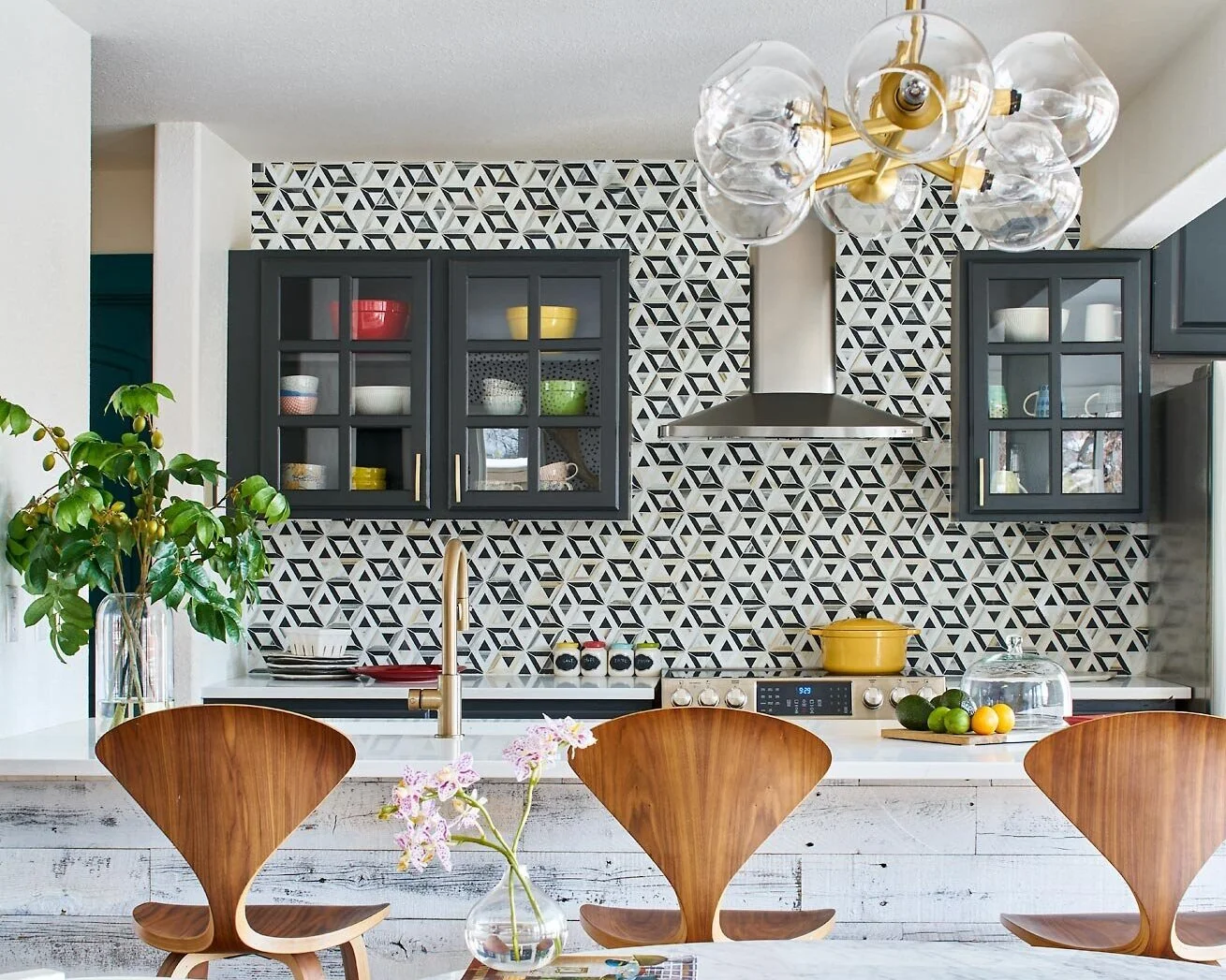 428-Emerald-12-06-17-Kitchen-Tile-on-Wall-Web.jpg