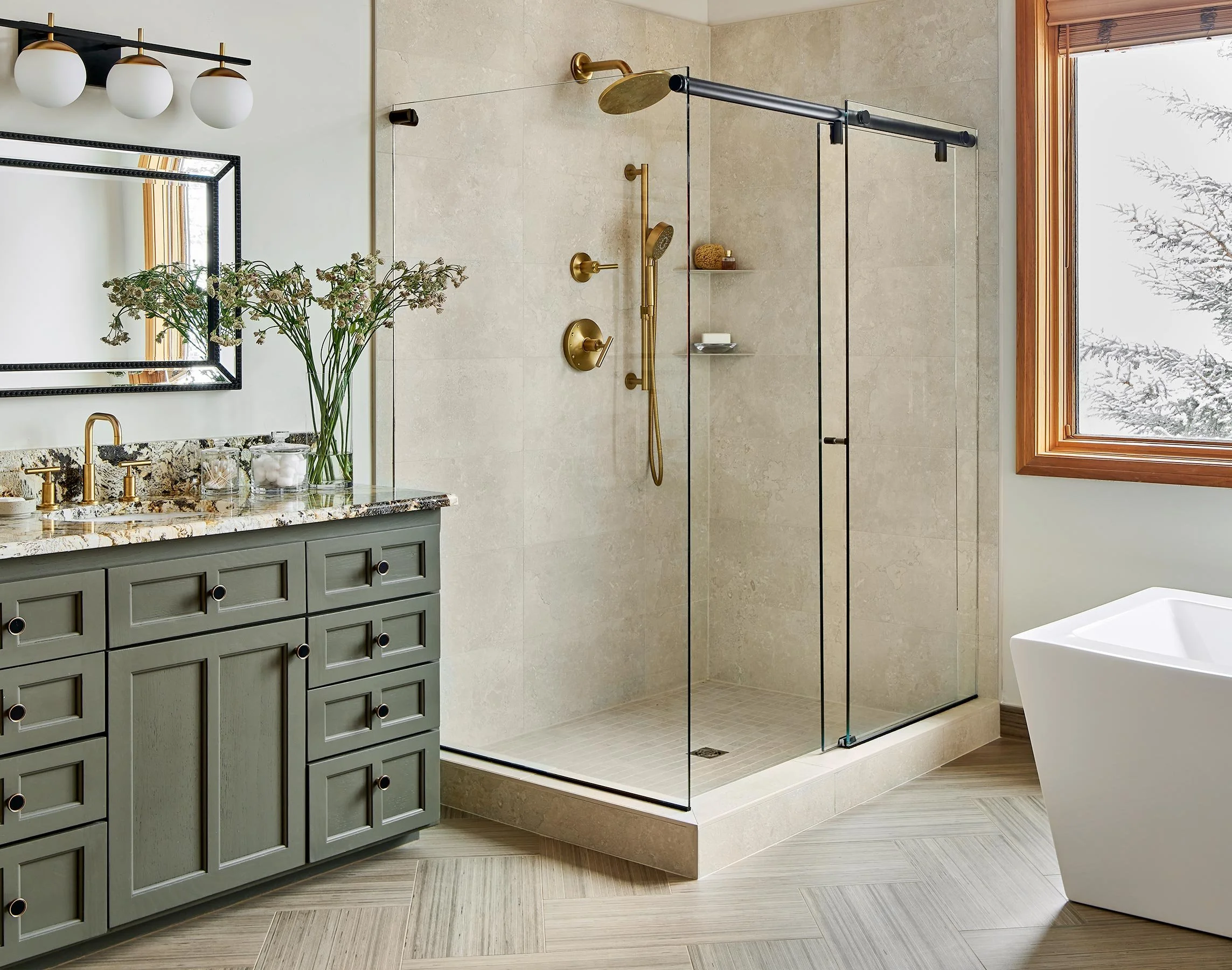 Rumor-Helms-02-2-7-23-Primary-Bathroom-Web.jpg