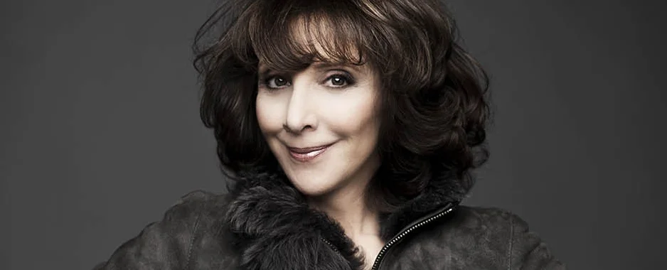 Andrea Martin