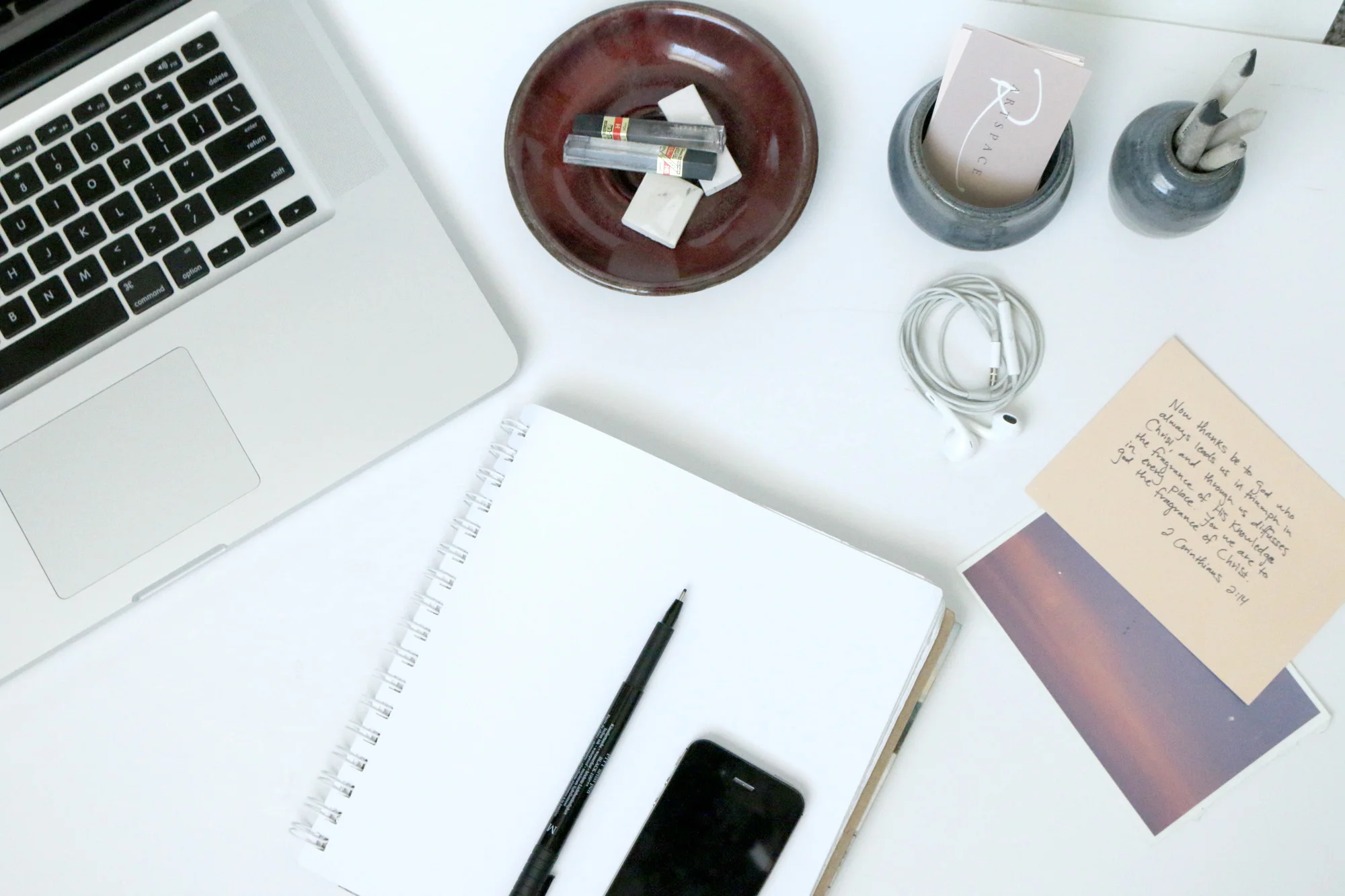 desktop-styled-shoot.jpg