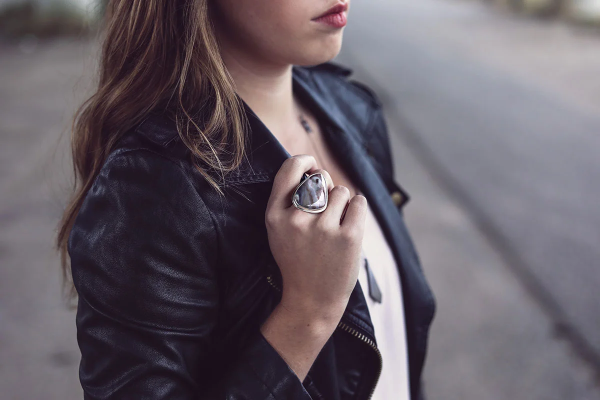 jewelry-brand-photoshoot-for-meritmade-kc-by-r-artspace-51.jpg
