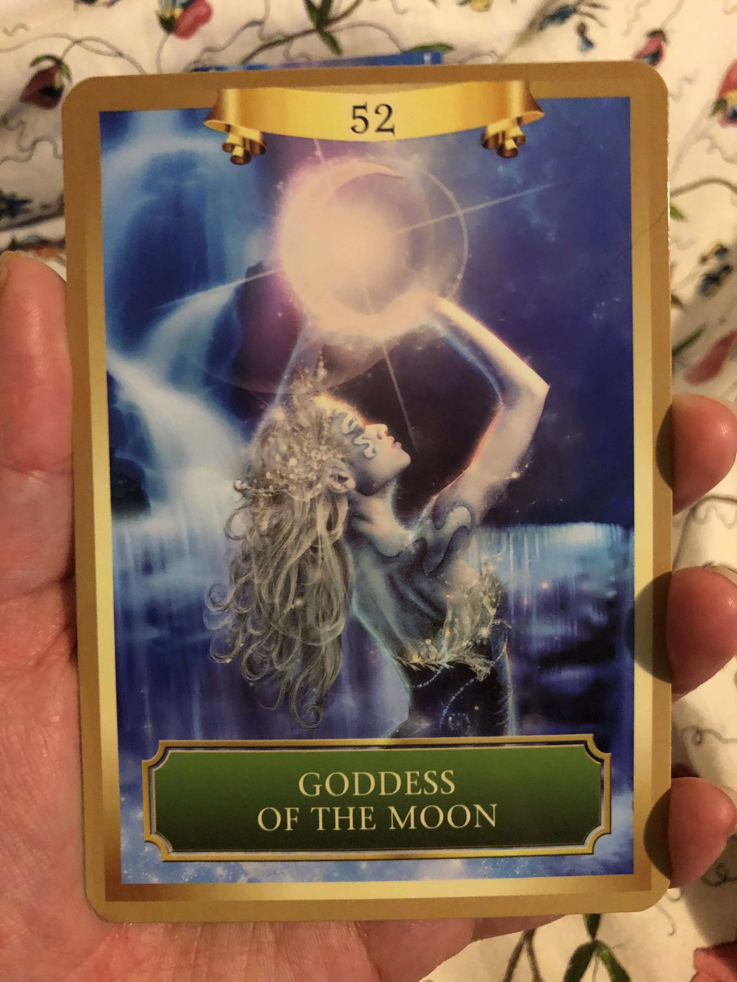Energy Oracle Cards - Goddess of the Moon — LiLi Loves