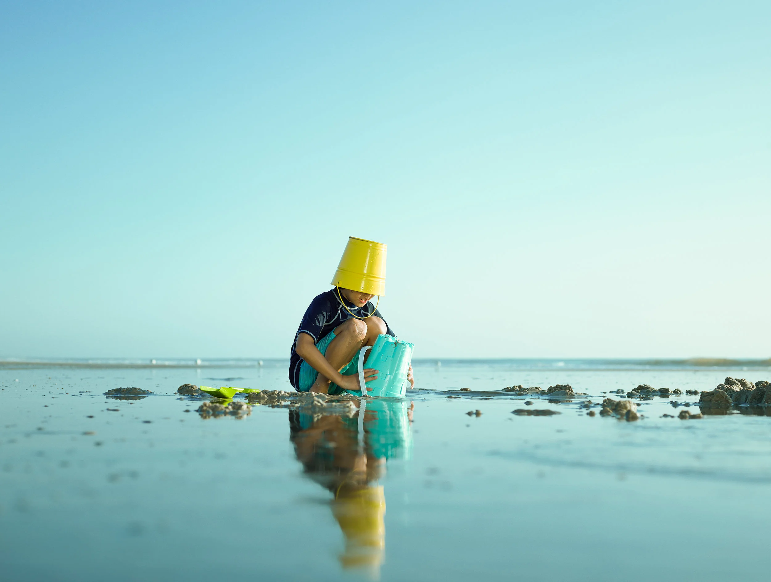 AMI-ESS-Playful-buckethead-sm.jpg