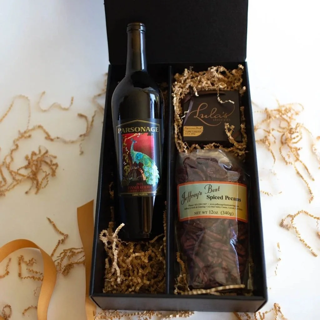The Classic Pairing Open Gift Box