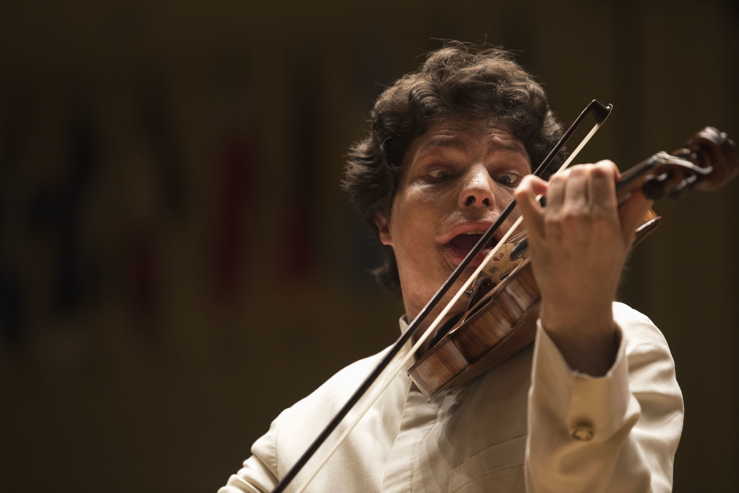 Augustin Hadelich plays "Violin Concerto in D major, op. 35" with Rossen Milanov conducting the Chautauqua Symphony Orchestra during the season finale on Tuesday, Aug. 22, 2017 in the Amphitheater.&nbsp; 