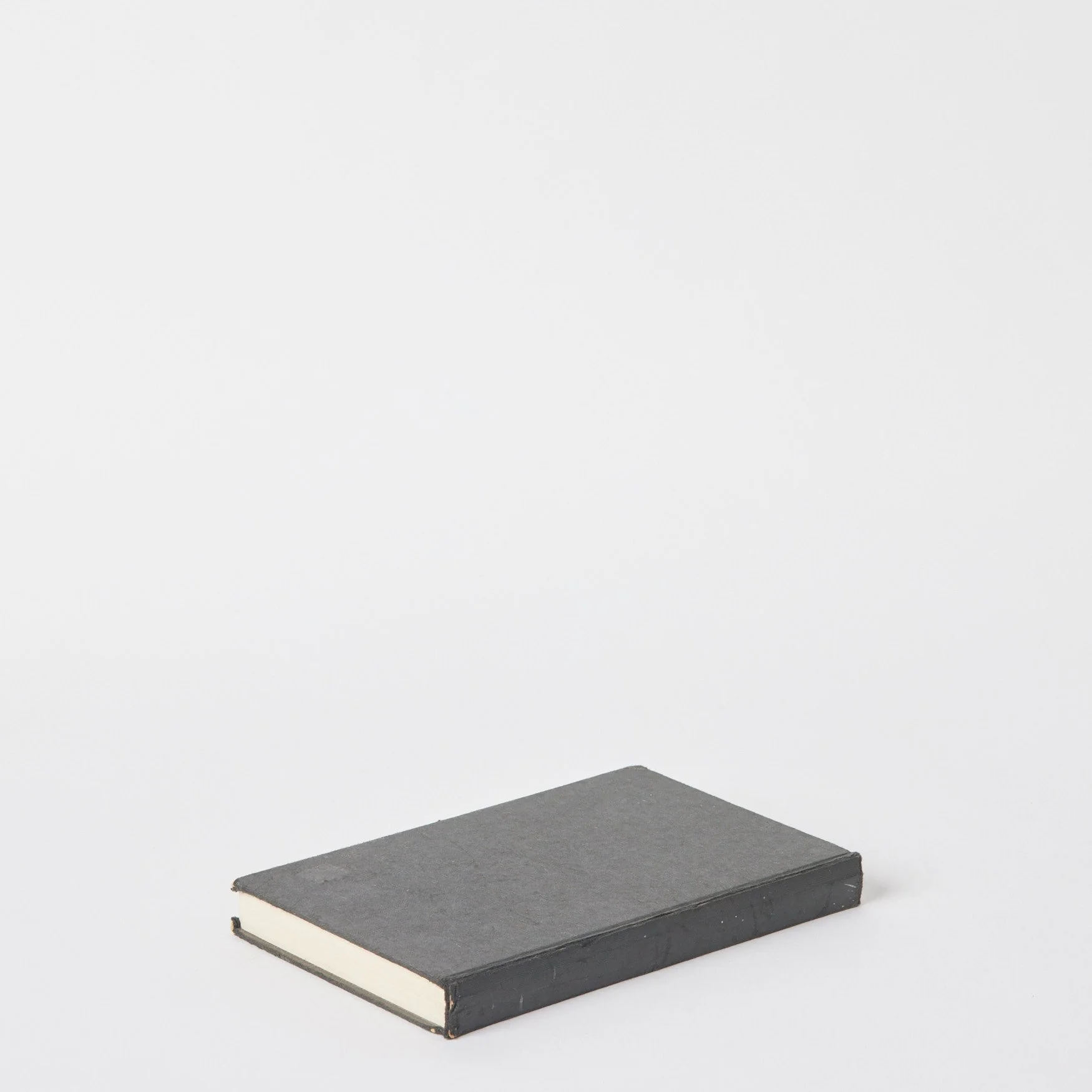 EST_Objects_Books_Black_ESTBOOK0044_22Lx14W_01.jpg