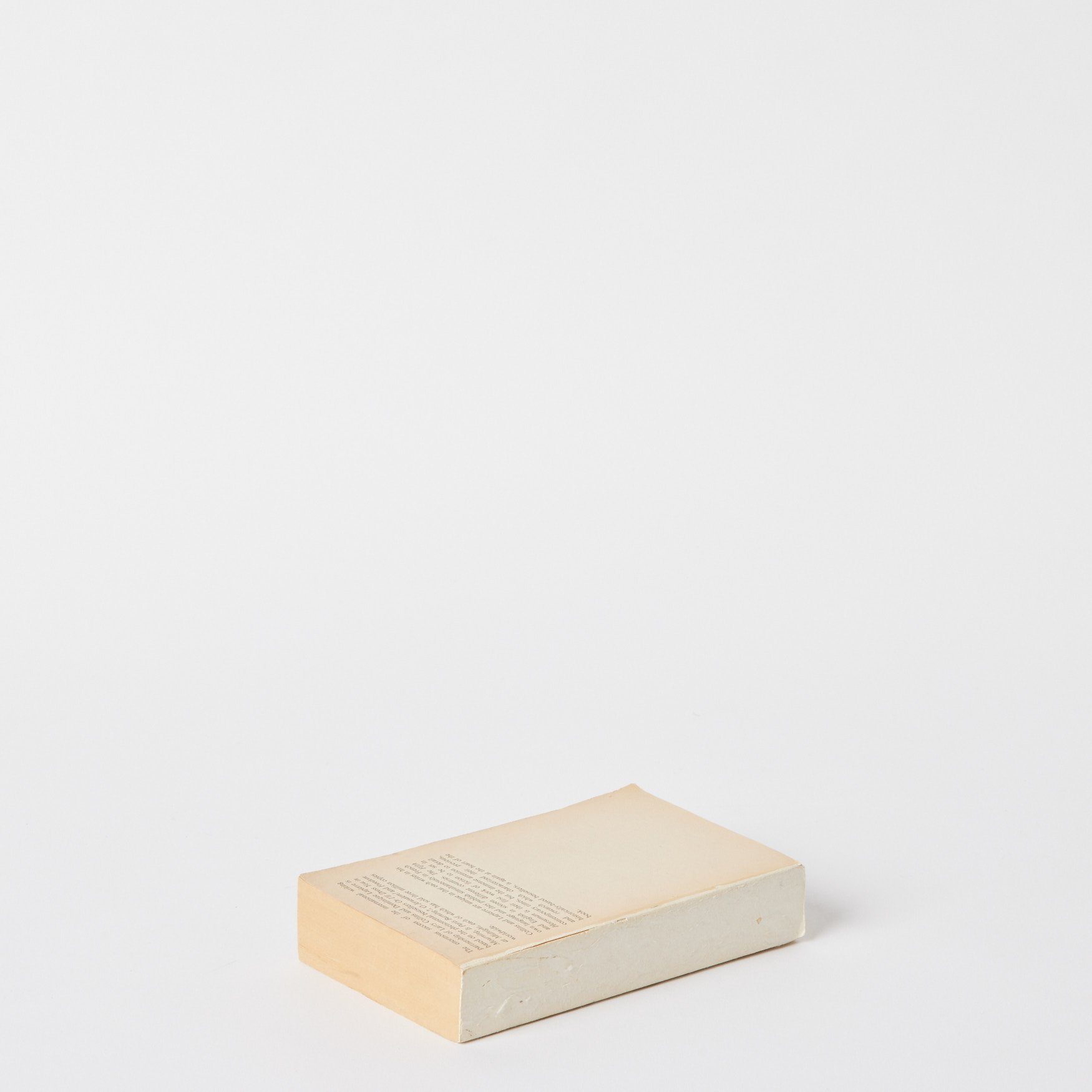 EST_Objects_Books_Naturals_ESTBOOK0074_18Lx11W_01.jpg