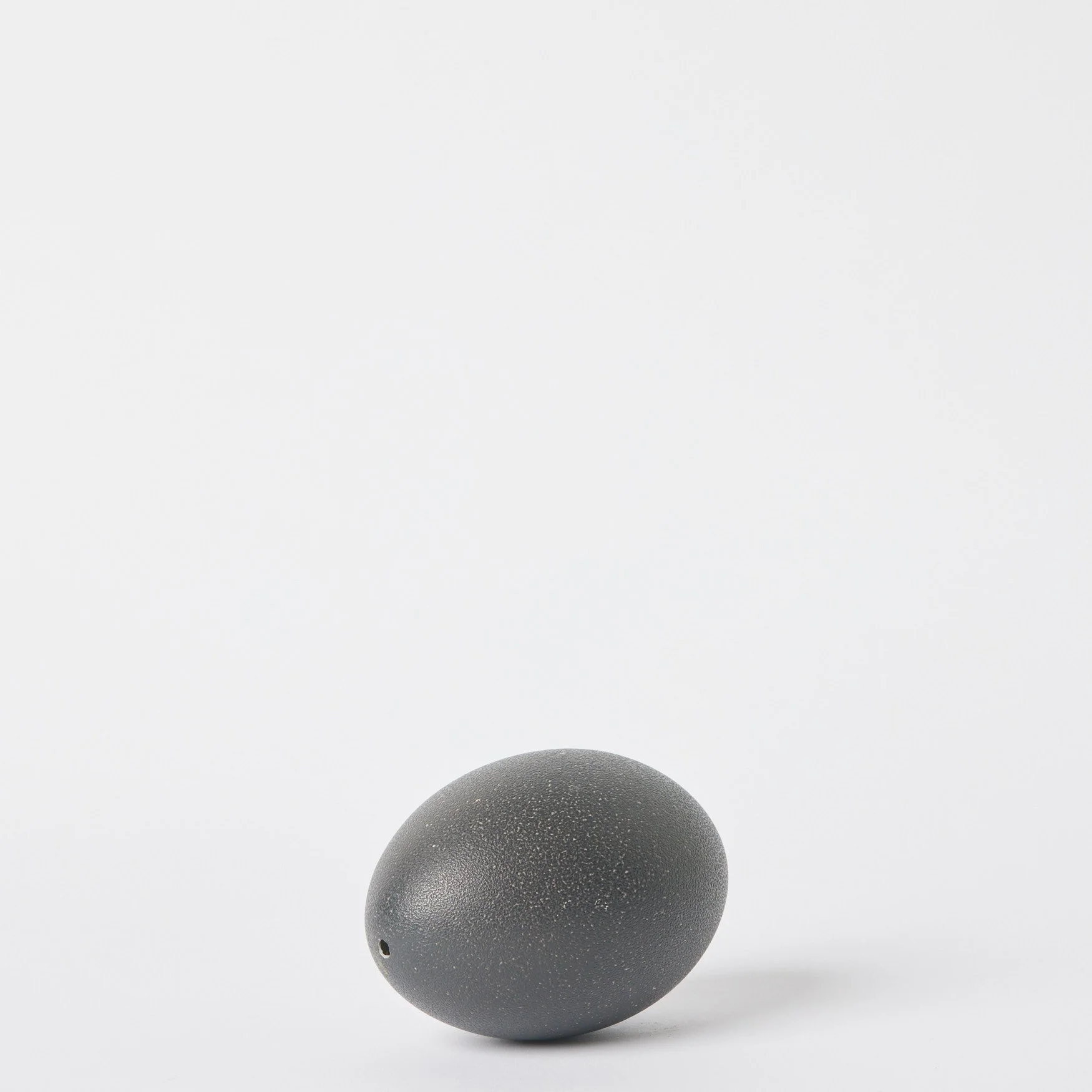 EST_Objects_Miscellaneous_Black_MGMISC0148_13Lx8W_01.jpg
