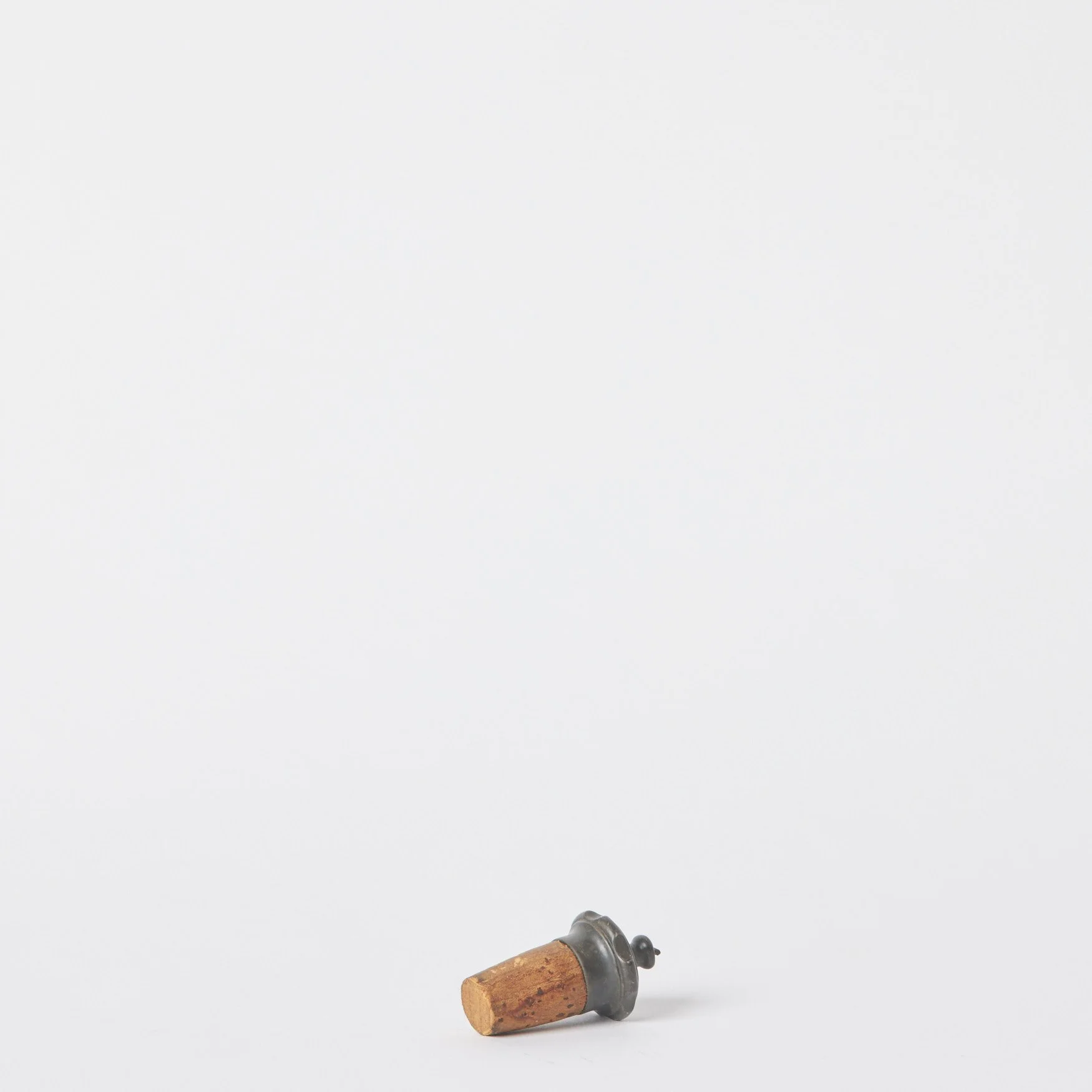 EST_Objects_Miscellaneous_Metal_ESTMISC0128_3Dx6H_01.jpg