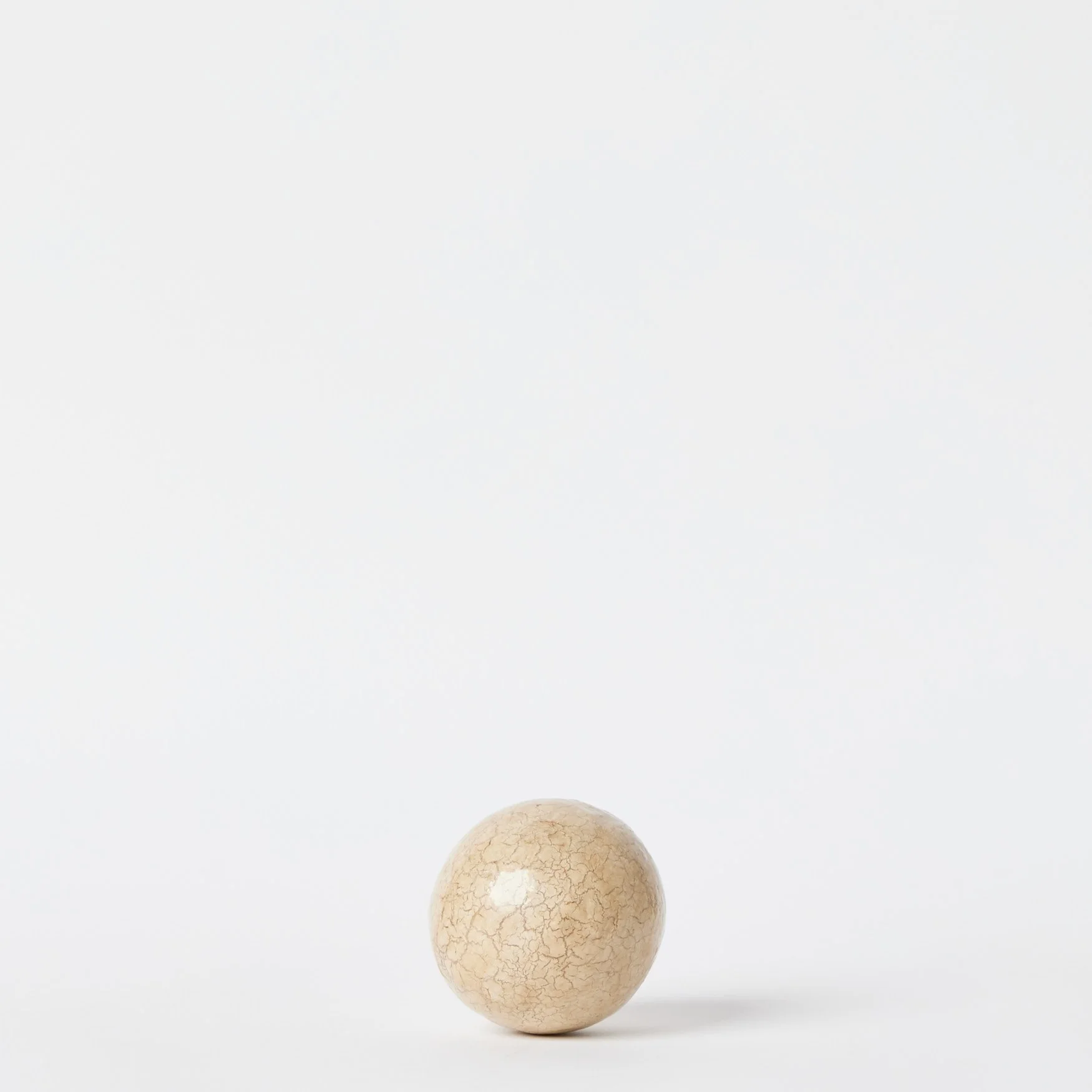 EST_Objects_Miscellaneous_WhiteNeutral_MGMISC0006_8D_01.jpg