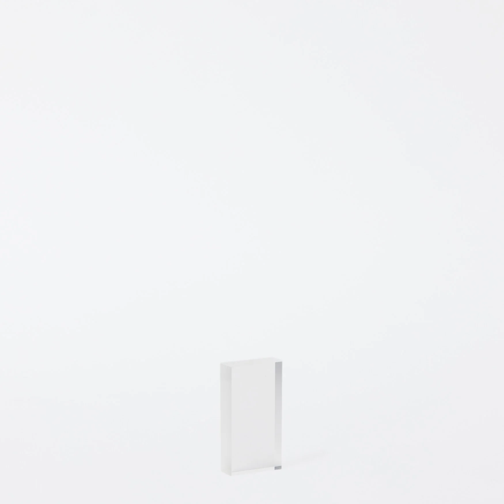 EST_Objects_Shapes_Clear_MGSHAPE0083_4Lx2Wx8D_01.jpg