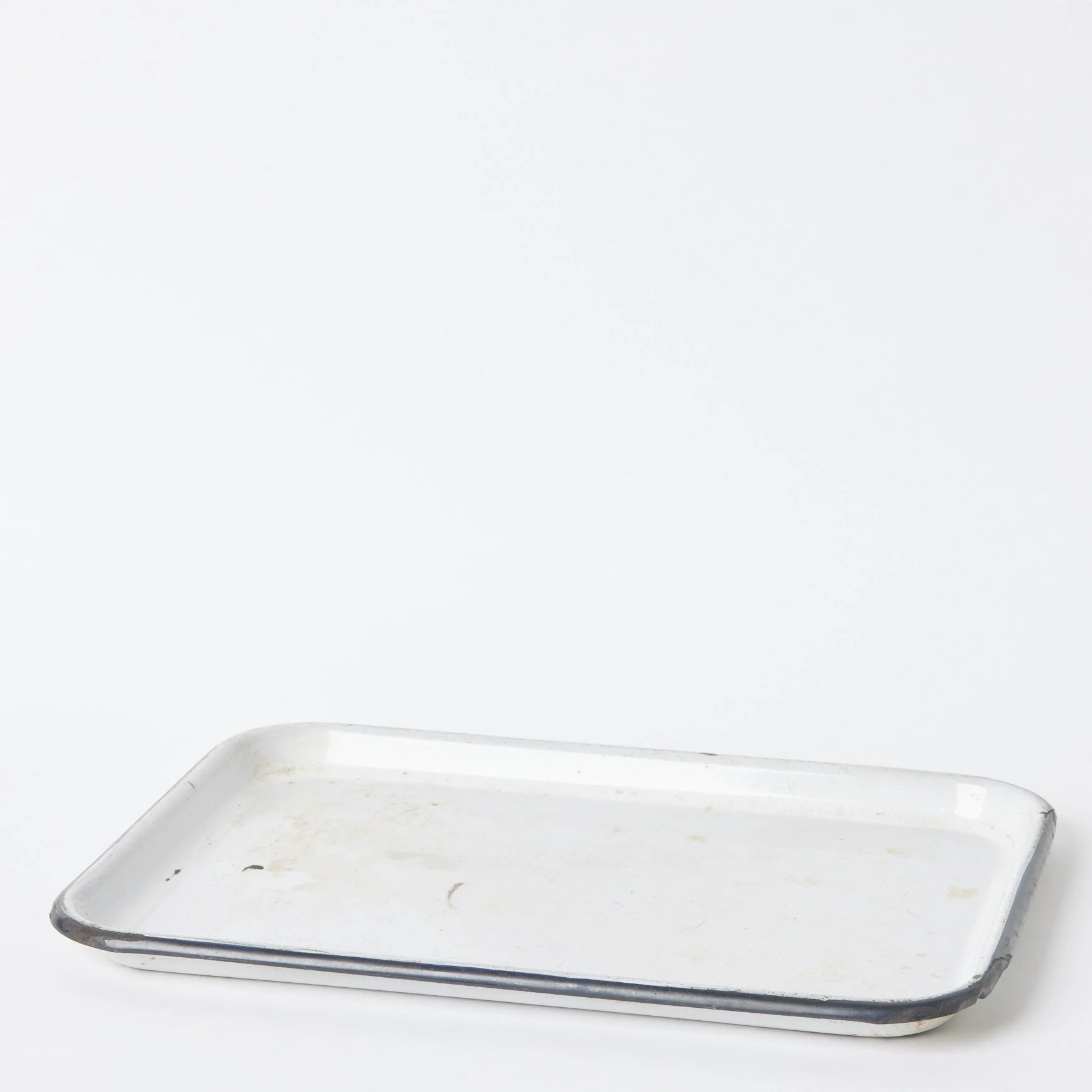 EST_Cookware_BakingTrays_Enamel_ESTBTRAY0002_45Lx34W_01.jpg