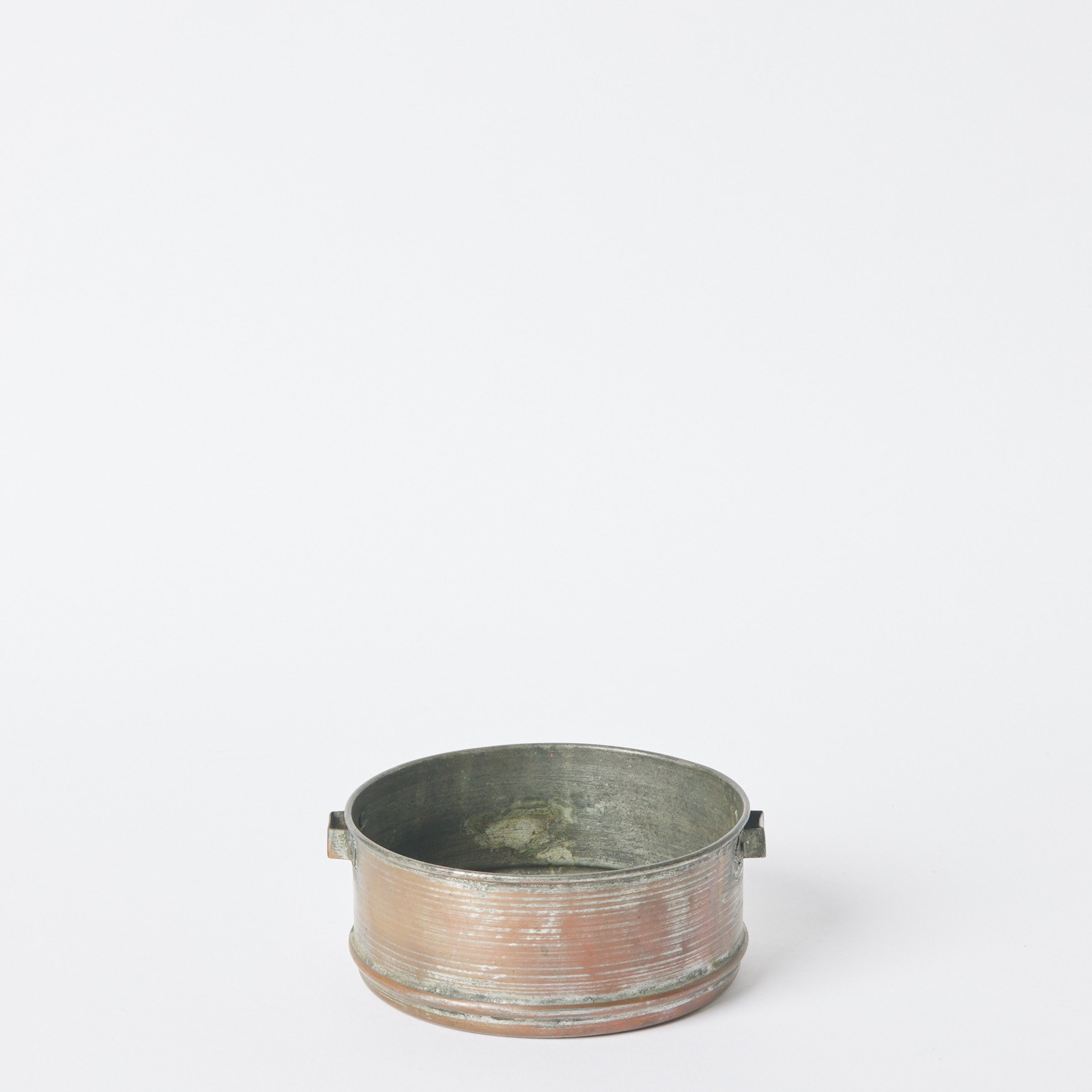 EST_Bakeware_Tins_Metal_ESTTIN0008_16D_01.jpg