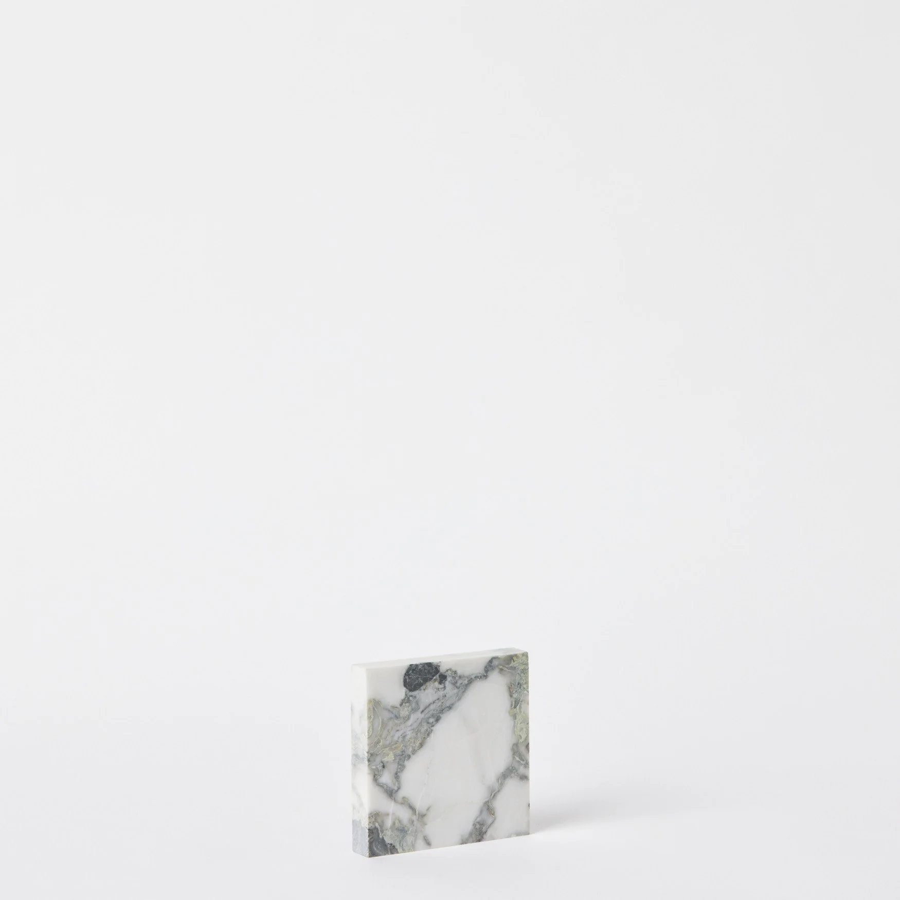 EST_Objects_Tiles_Stone_MGOBJTILE0008_10Lx10W_01.jpg