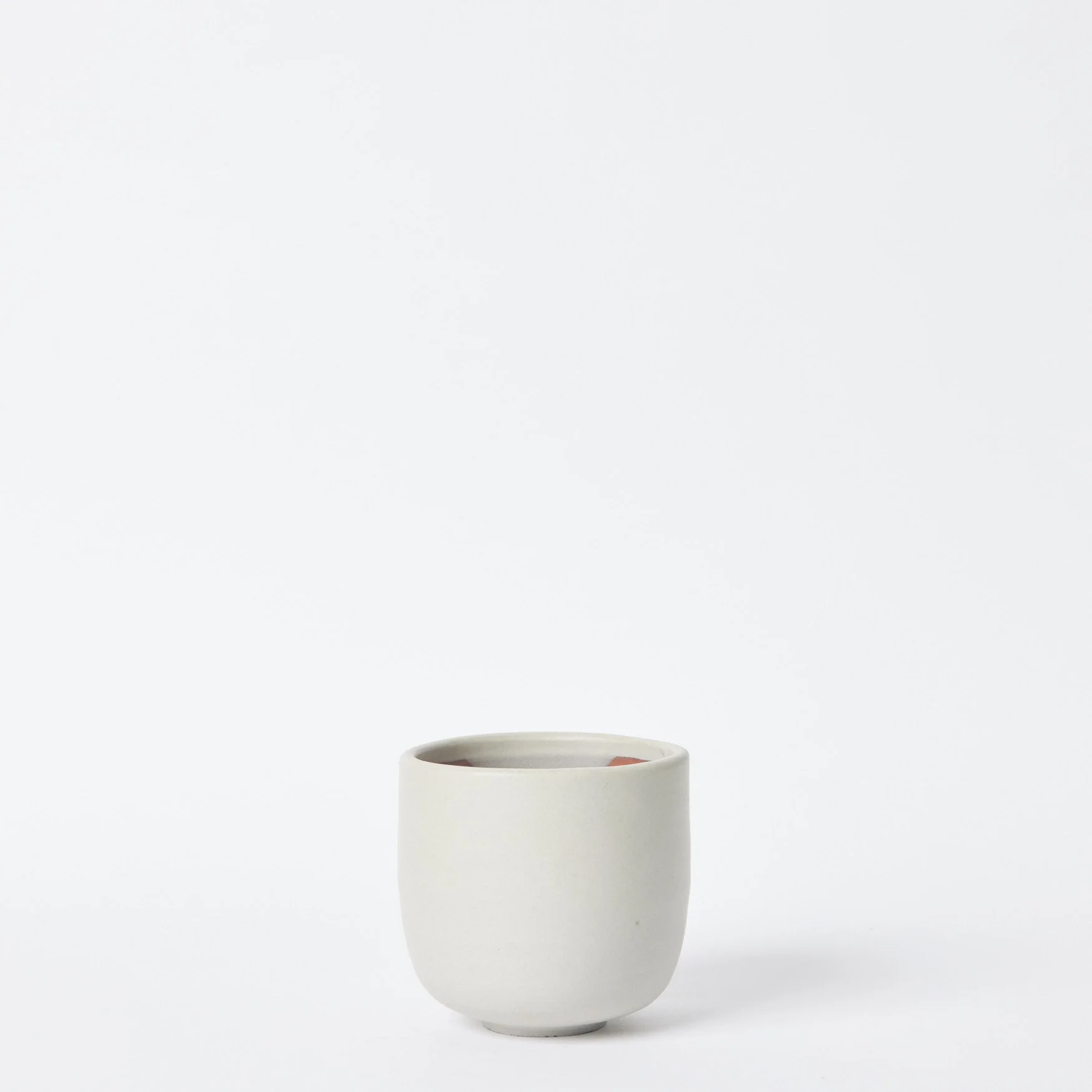 EST_Vases_Grey_ESTVASE0060_13Dx13H_01.jpg