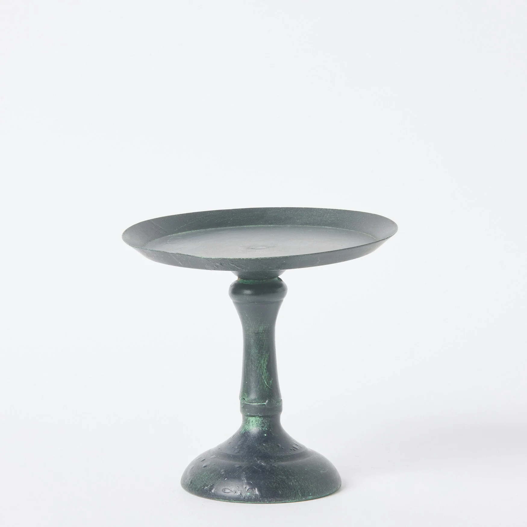 EST_Serverware_CakeStands_Metal_DKCSTAND0015_18Dx17H_01.jpg