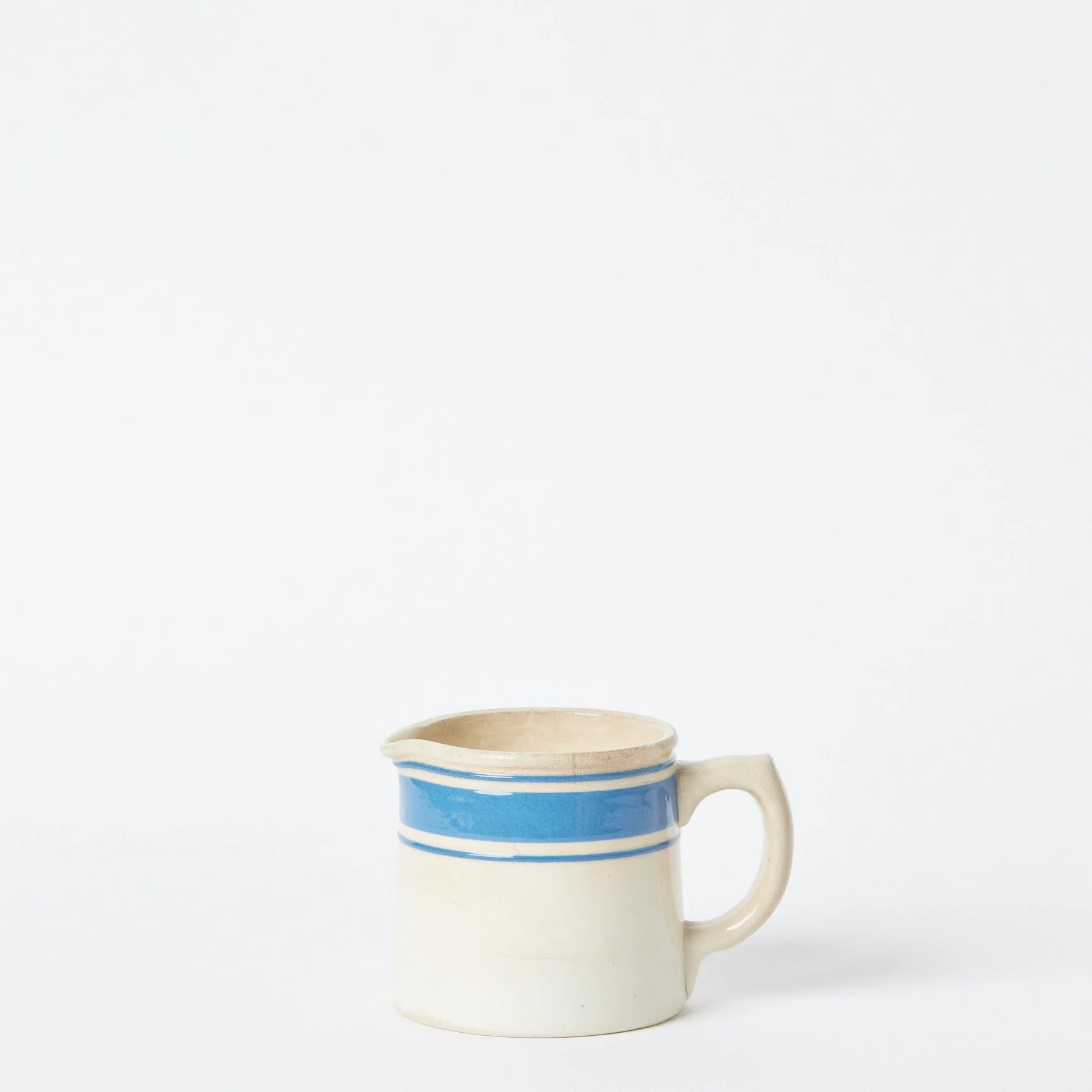 EST_Serverware_Jugs_Blue_DKJUG0084_8Dx8H_01.jpg