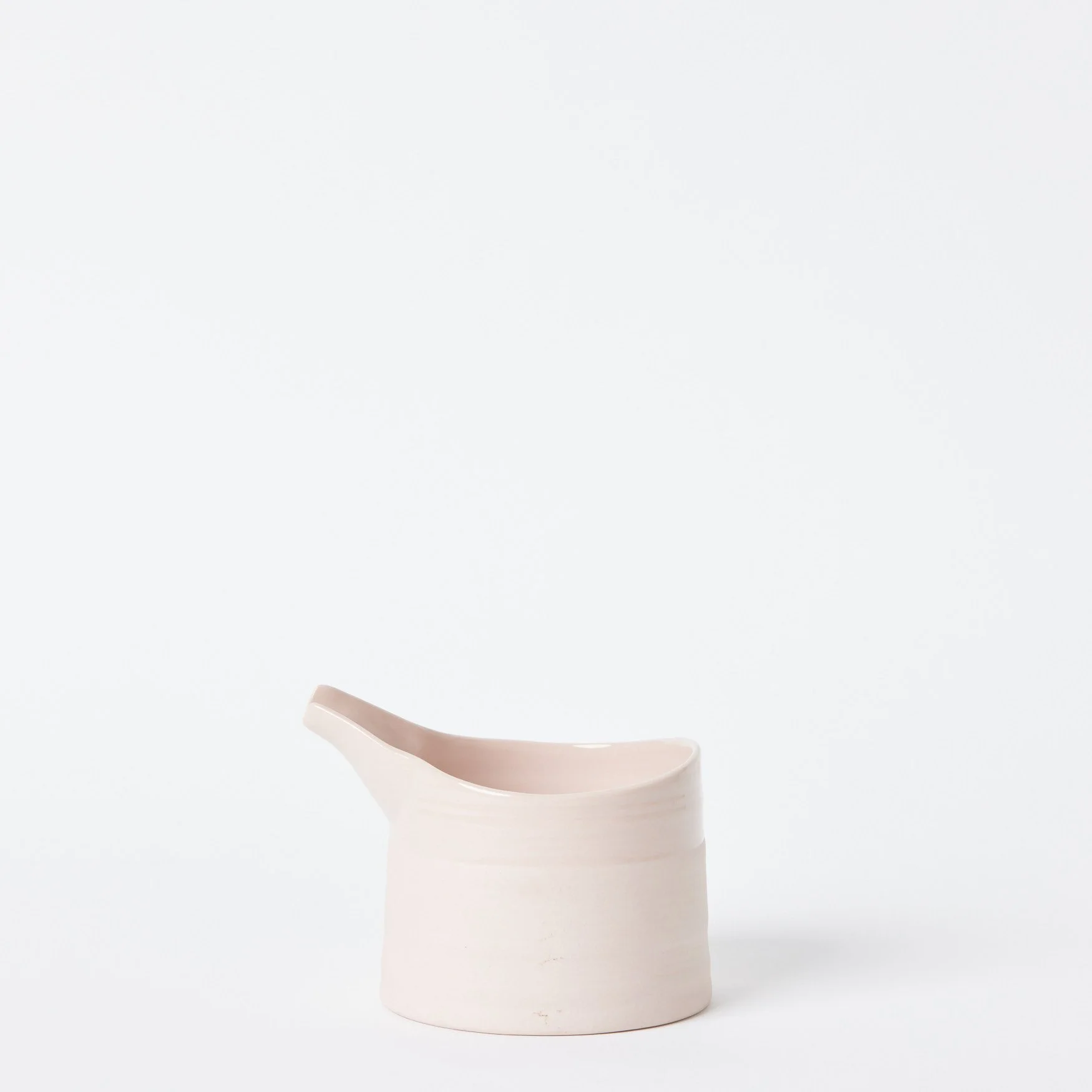 EST_Serverware_Jugs_Pink_DKJUG0079_10Dx8H_01.jpg