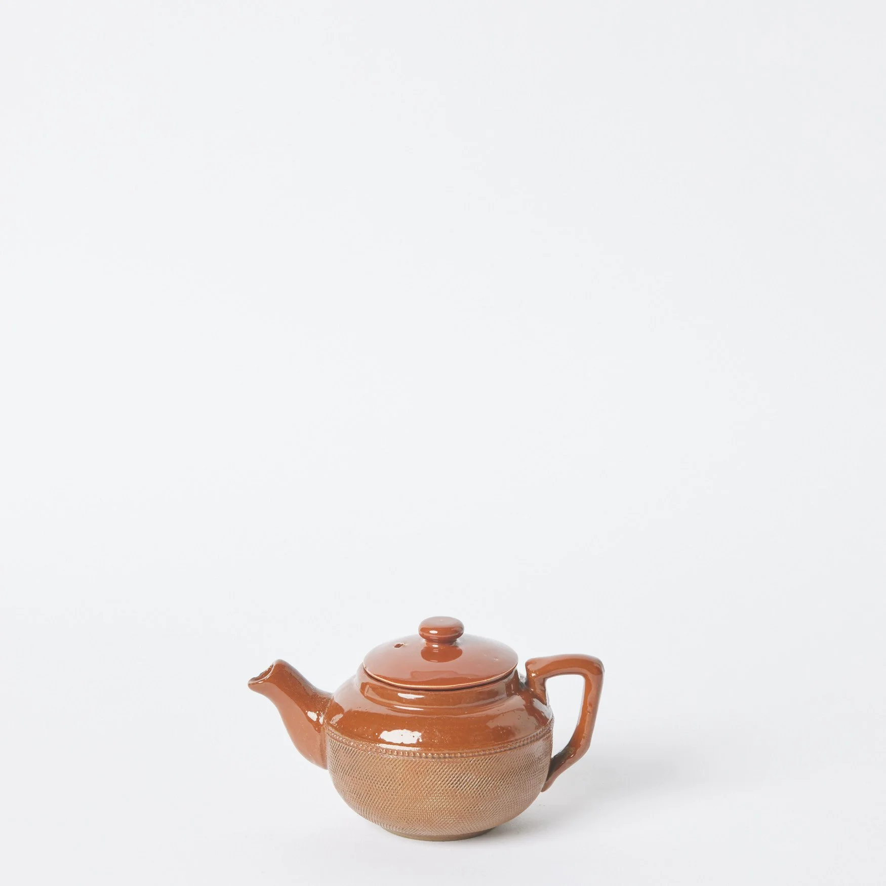 EST_Serverware_Teapots_Brown_ESTTPOT0010_11Dx11H_01.jpg