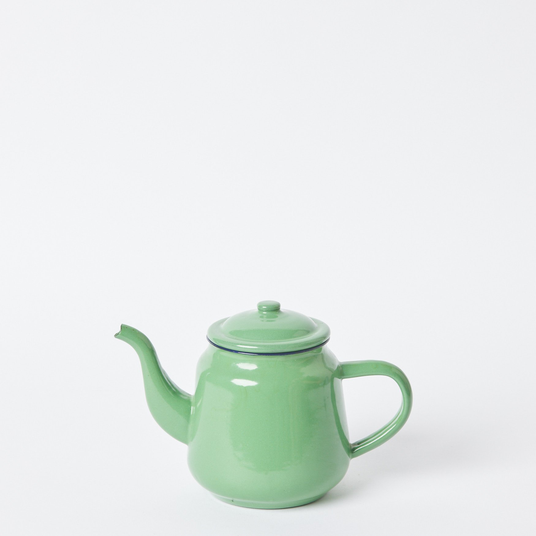 EST_Serverware_Teapots_Enamel_ESTTPOT0015_13Dx16H_01.jpg
