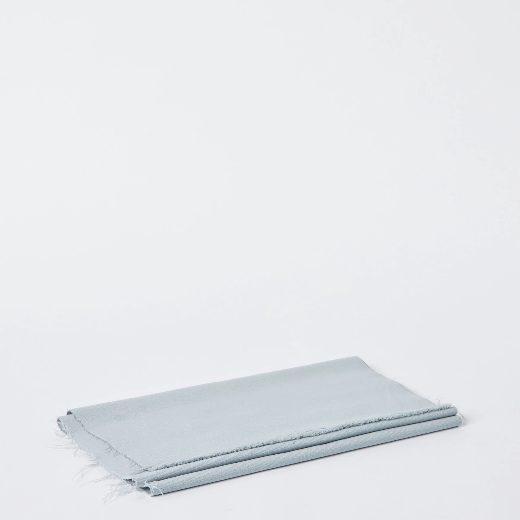 EST_Textiles_Remnants_Blue_ESTREM0030_144Lx34W_01.jpg