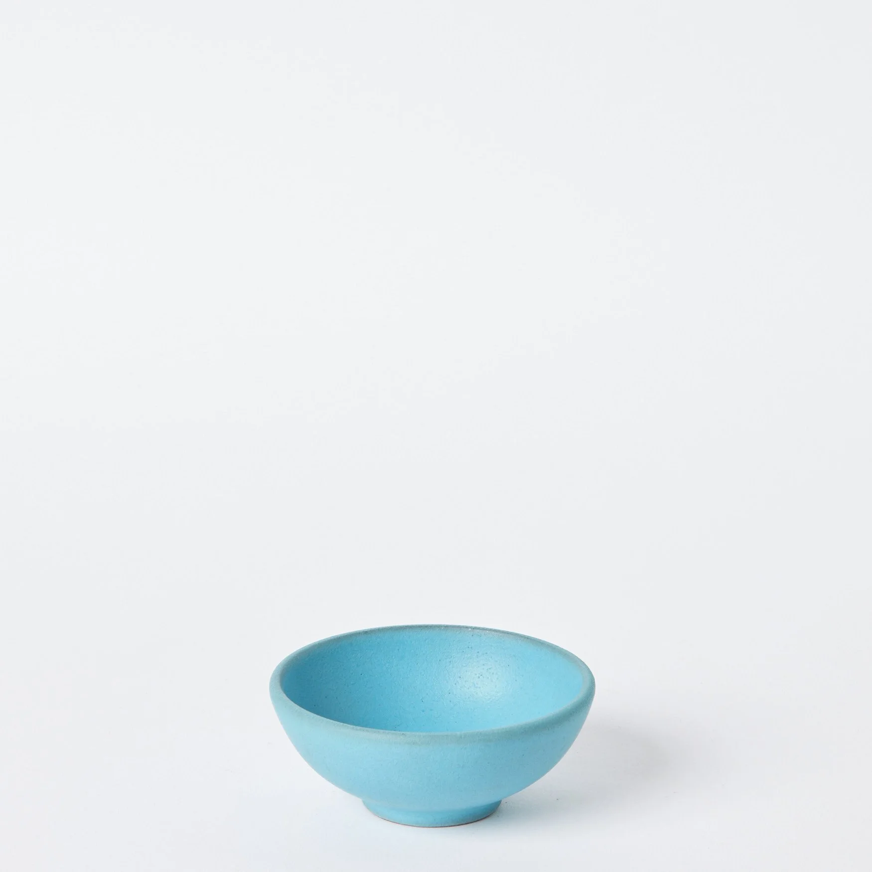 EST_Tableware_Bowls_Blue_ESTBOWL0141_13D_01.jpg