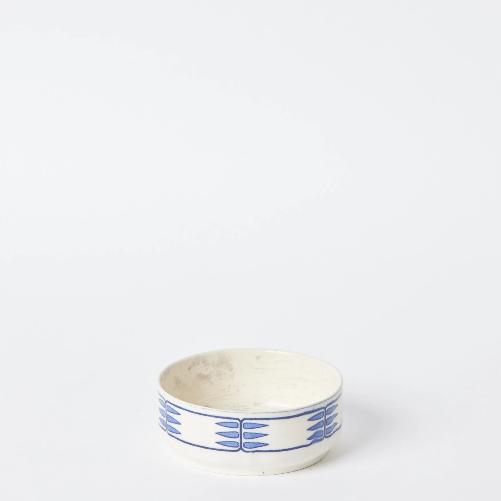 EST_Tableware_Bowls_Blue_ESTBOWL0161_13D_01.jpg