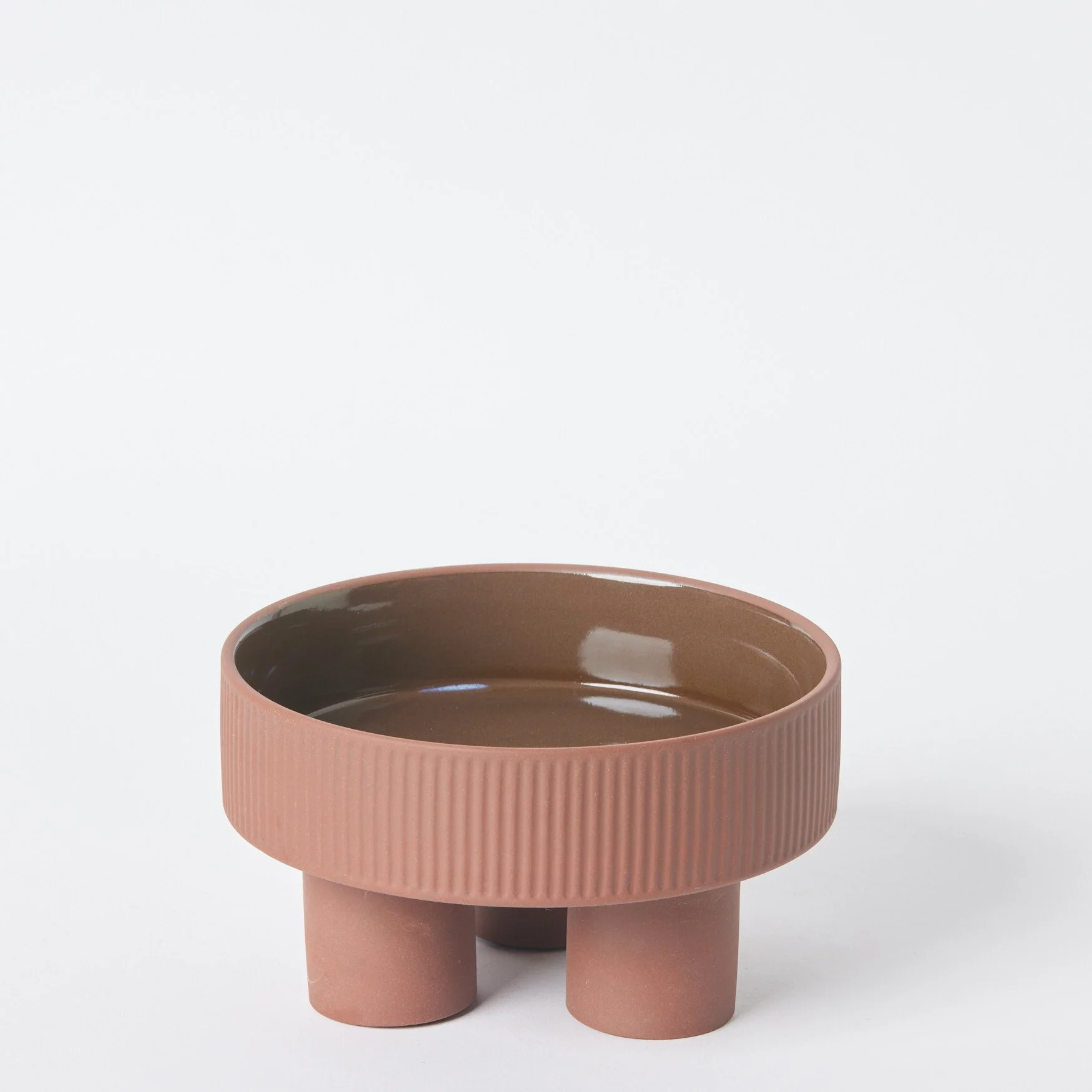 EST_Tableware_Bowls_Brown_DKBOWL0520_20Dx11H_01.jpg