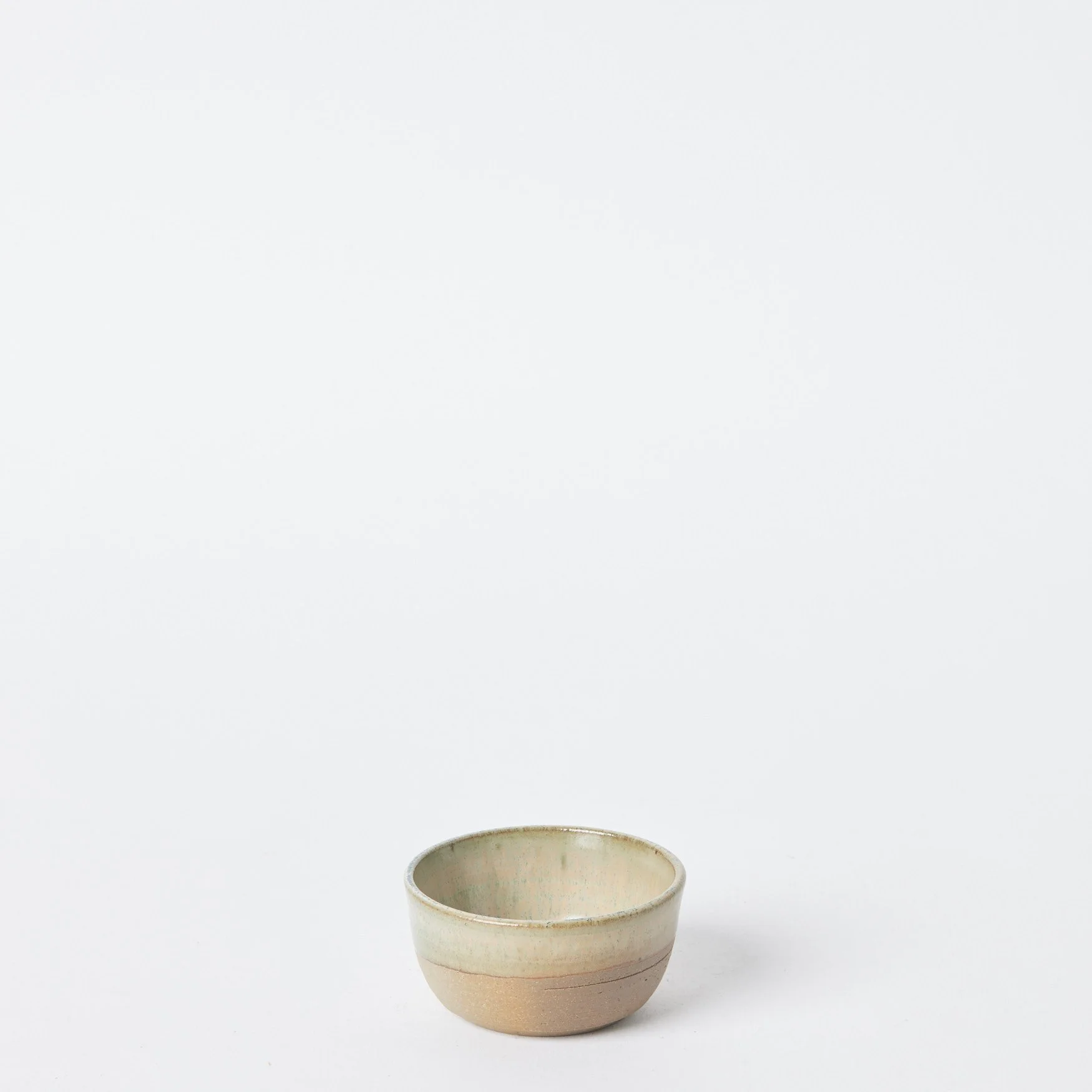 EST_Tableware_Bowls_Green_DKBOWL0579_9D_01.jpg