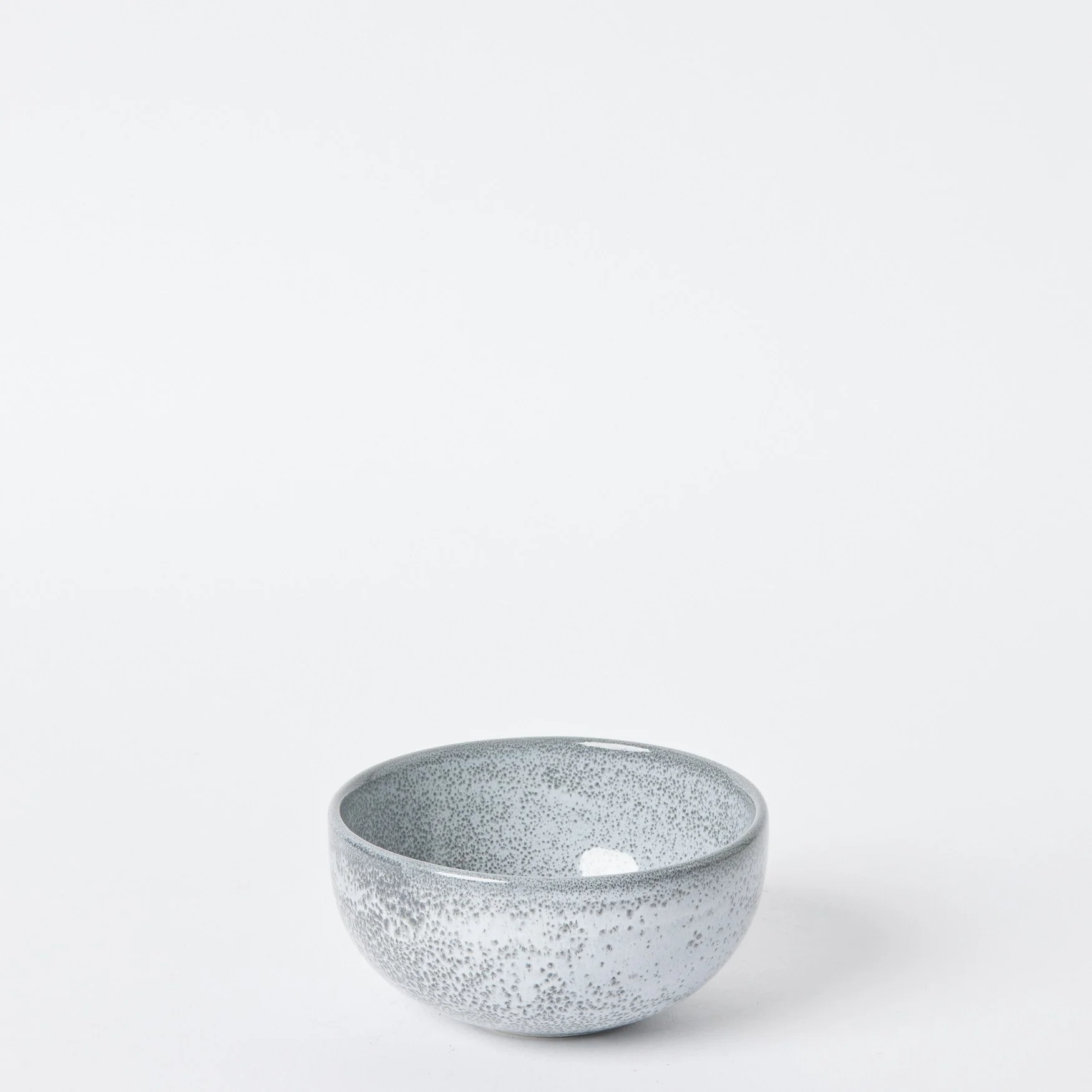 EST_Tableware_Bowls_Grey_DKBOWL0410_14D_01.jpg